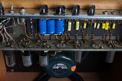 Fender Vibrolux Model 5F11 Tube Amplifier (1959)