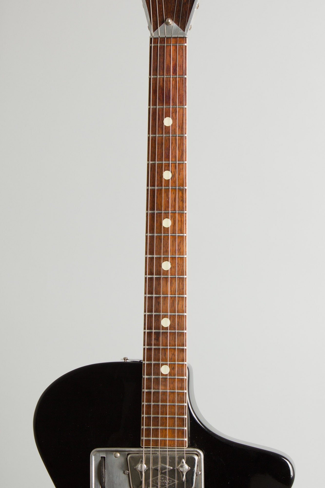 Wandre Krundaal Bikini II Solid Body Electric Guitar (1964)