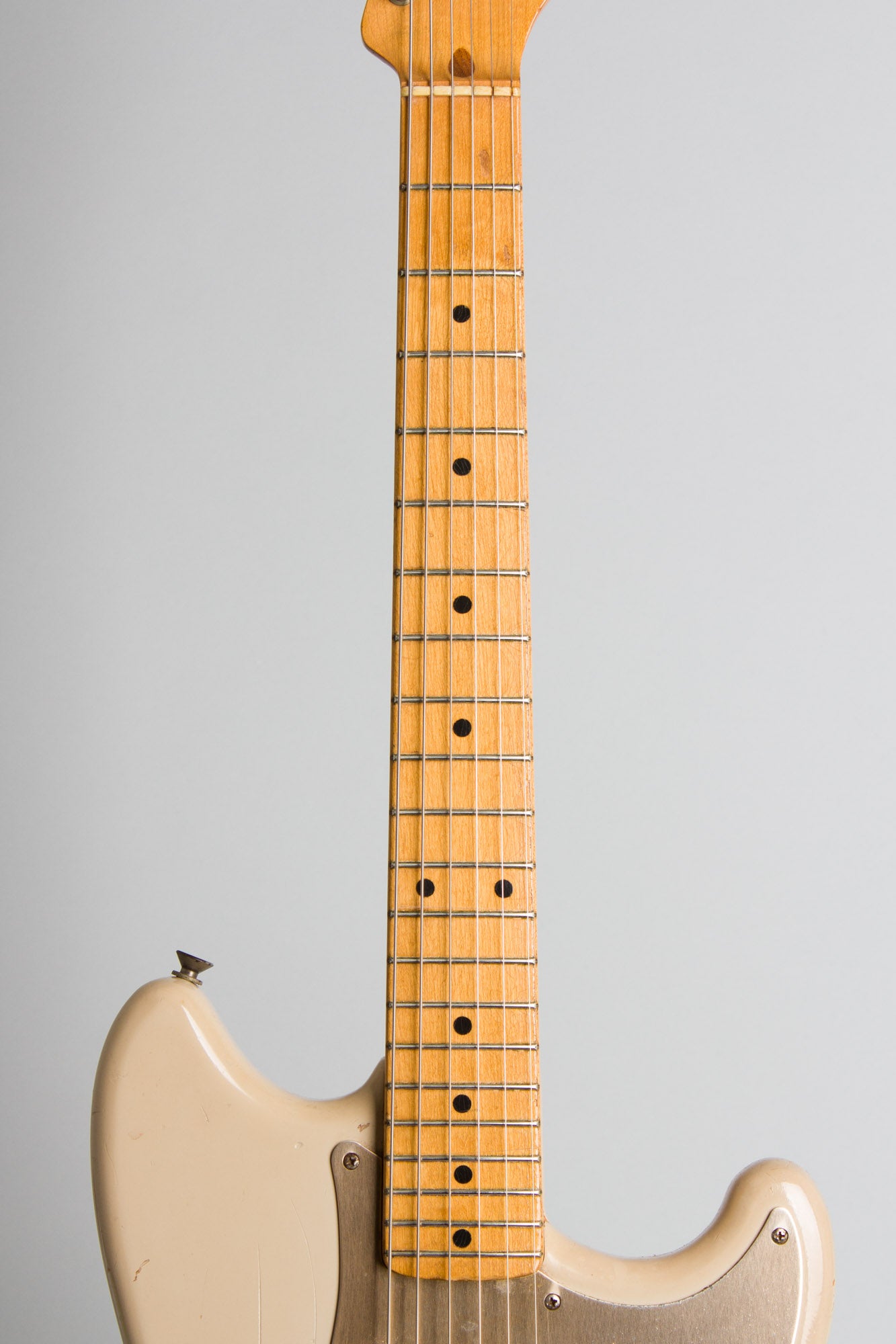 Fender Musicmaster Solid Body Electric Guitar (1958)