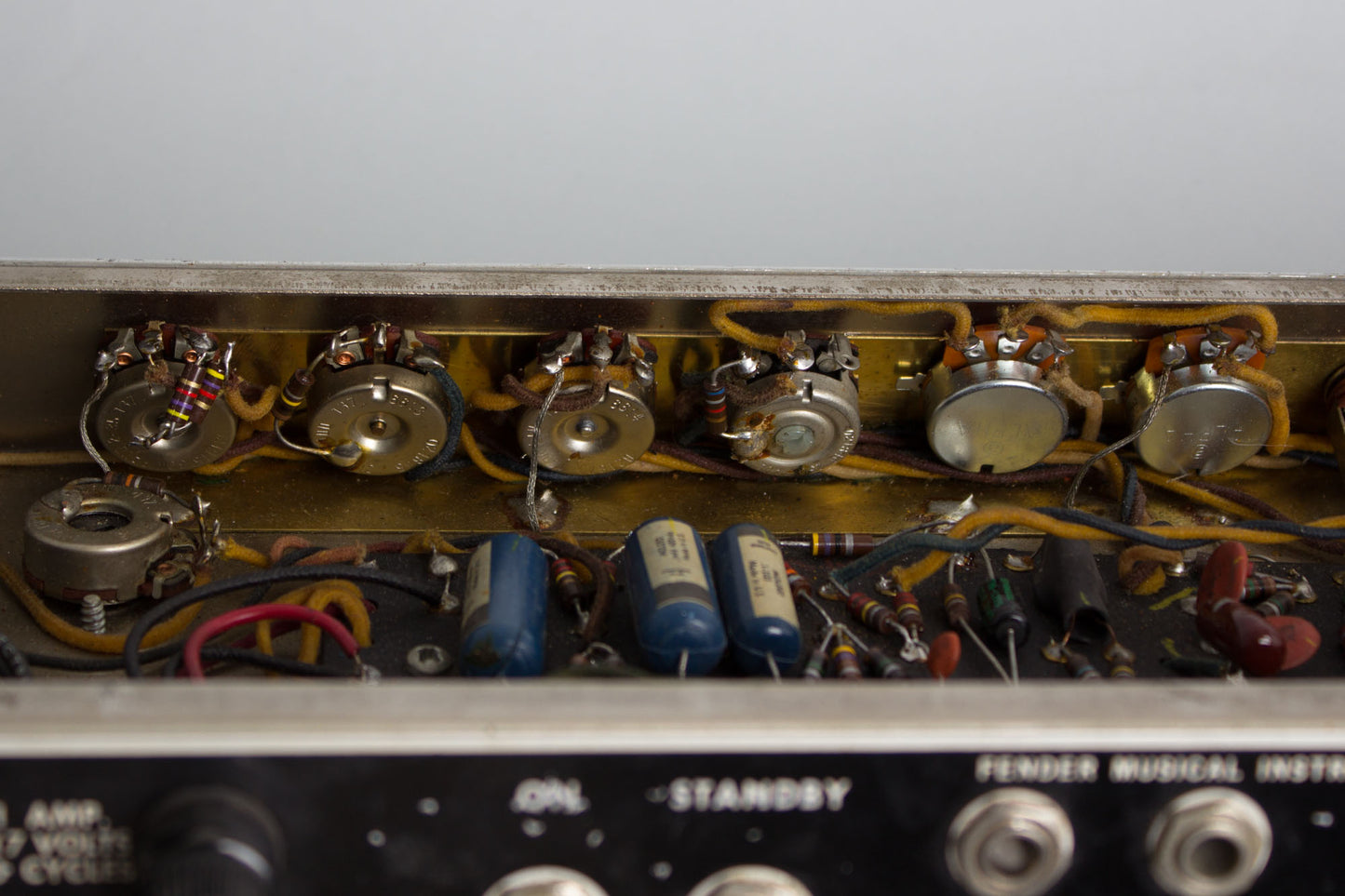Fender Deluxe Reverb Tube Amplifier (1966)