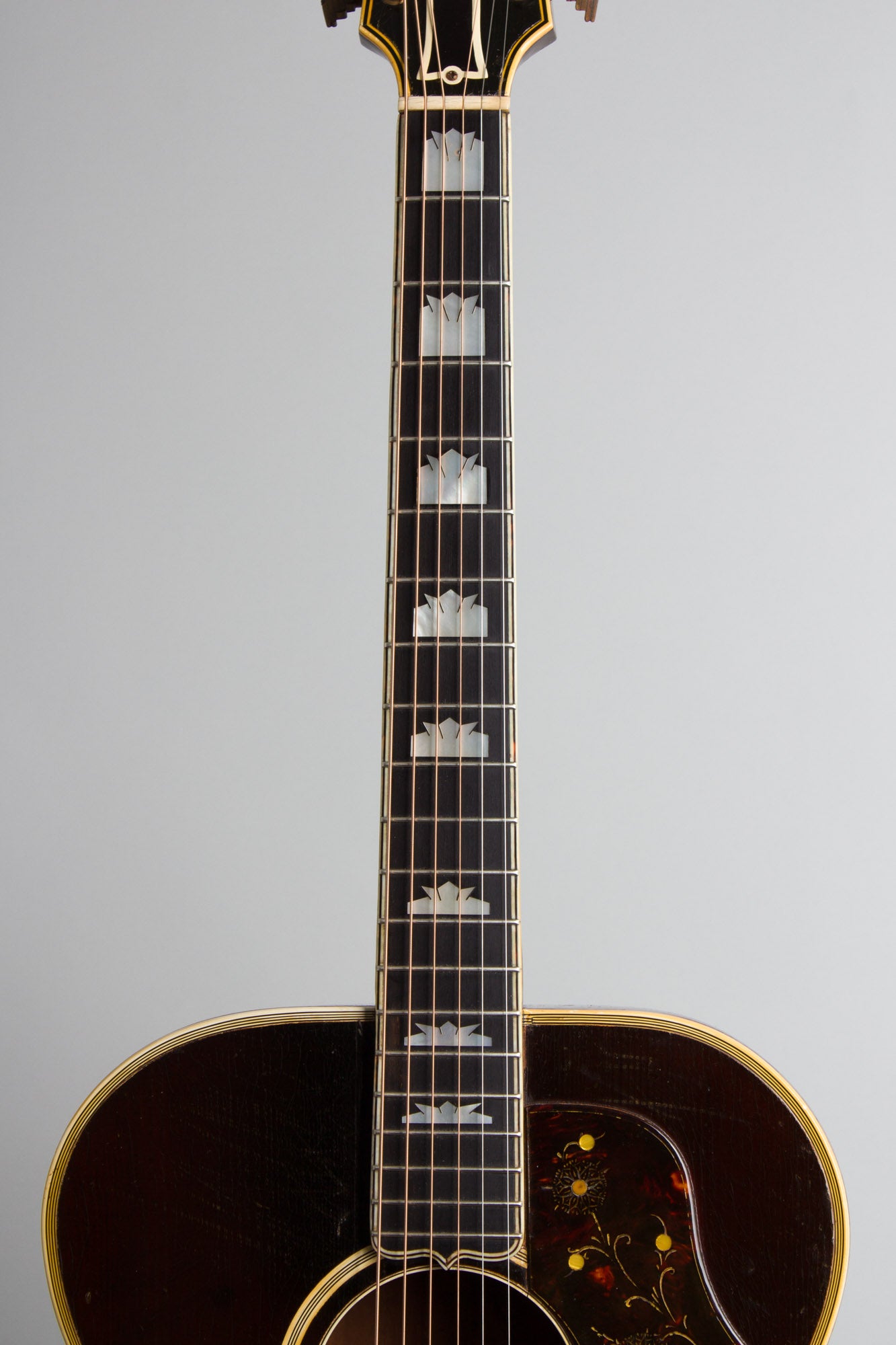 Gibson SJ-200 Flat Top Acoustic Guitar (1938)