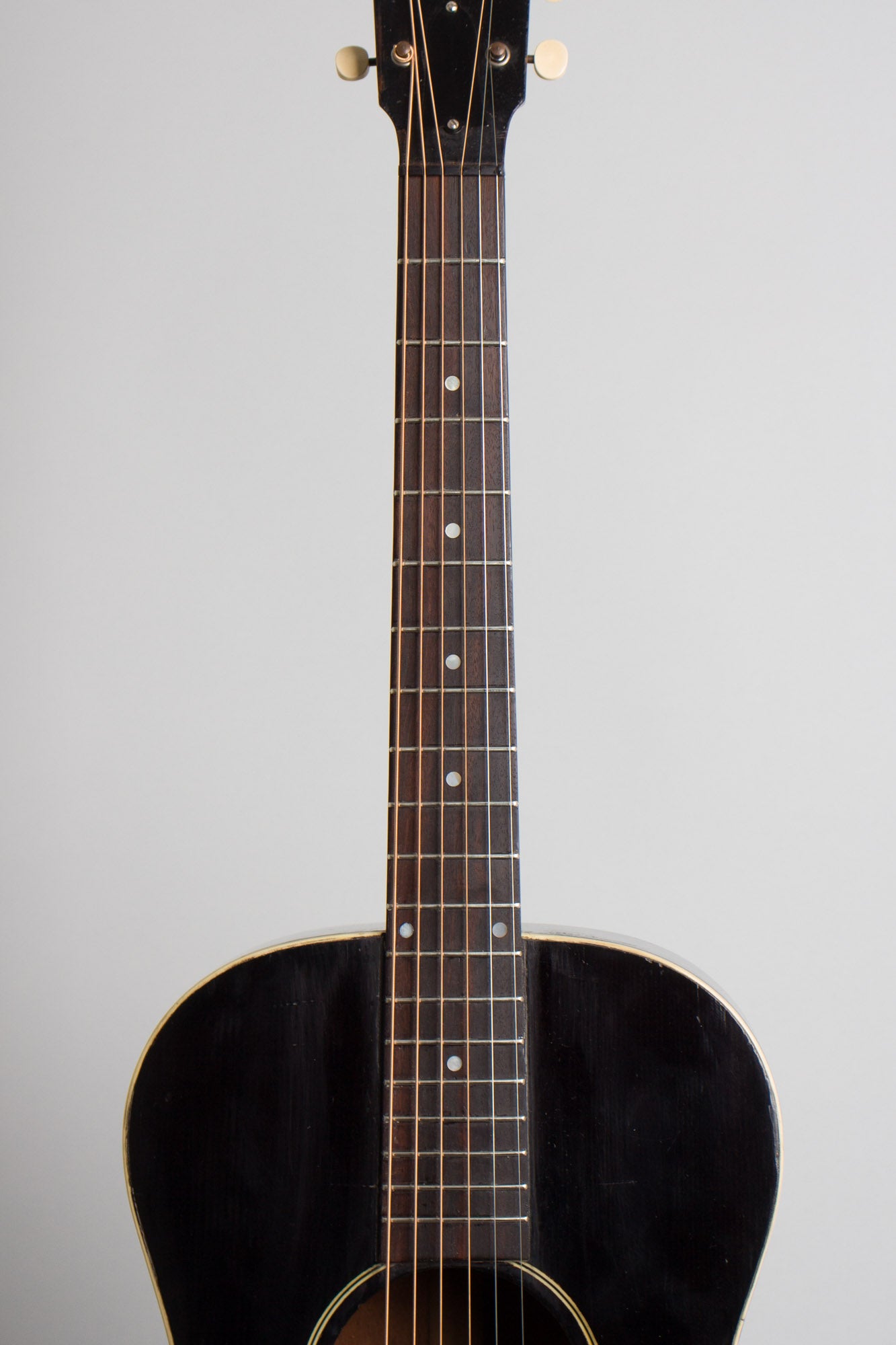 Gibson L-00 Flat Top Acoustic Guitar (1931)