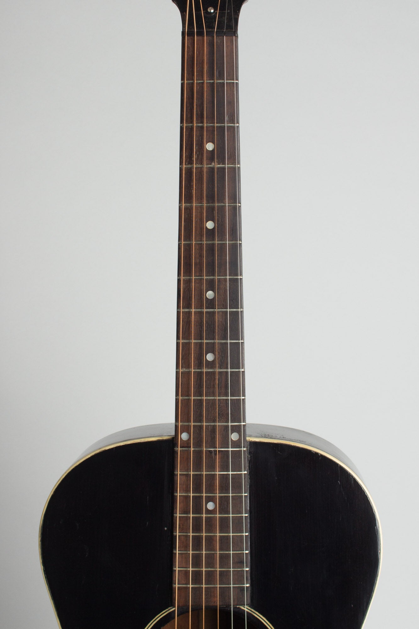 Gibson L-00 Flat Top Acoustic Guitar (1931)