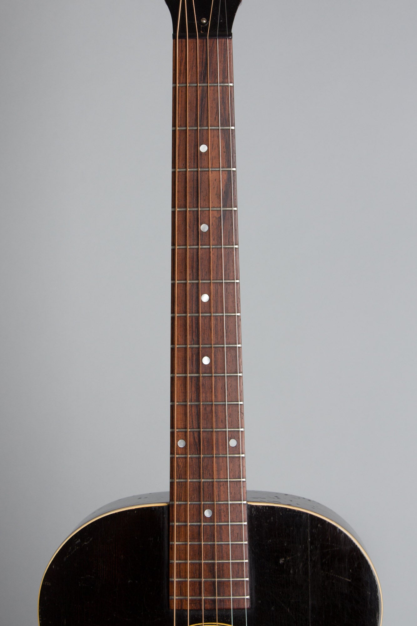 Gibson L-00 Flat Top Acoustic Guitar (1934)