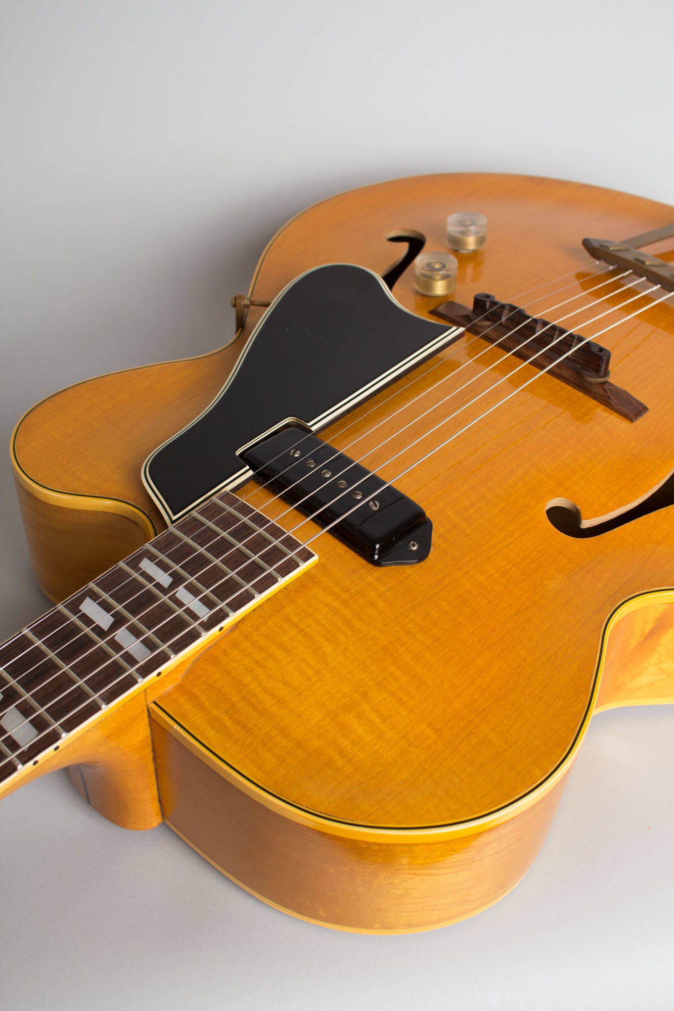 Gibson ES-350PN Premier Arch Top Hollow Body Electric Guitar (1948)