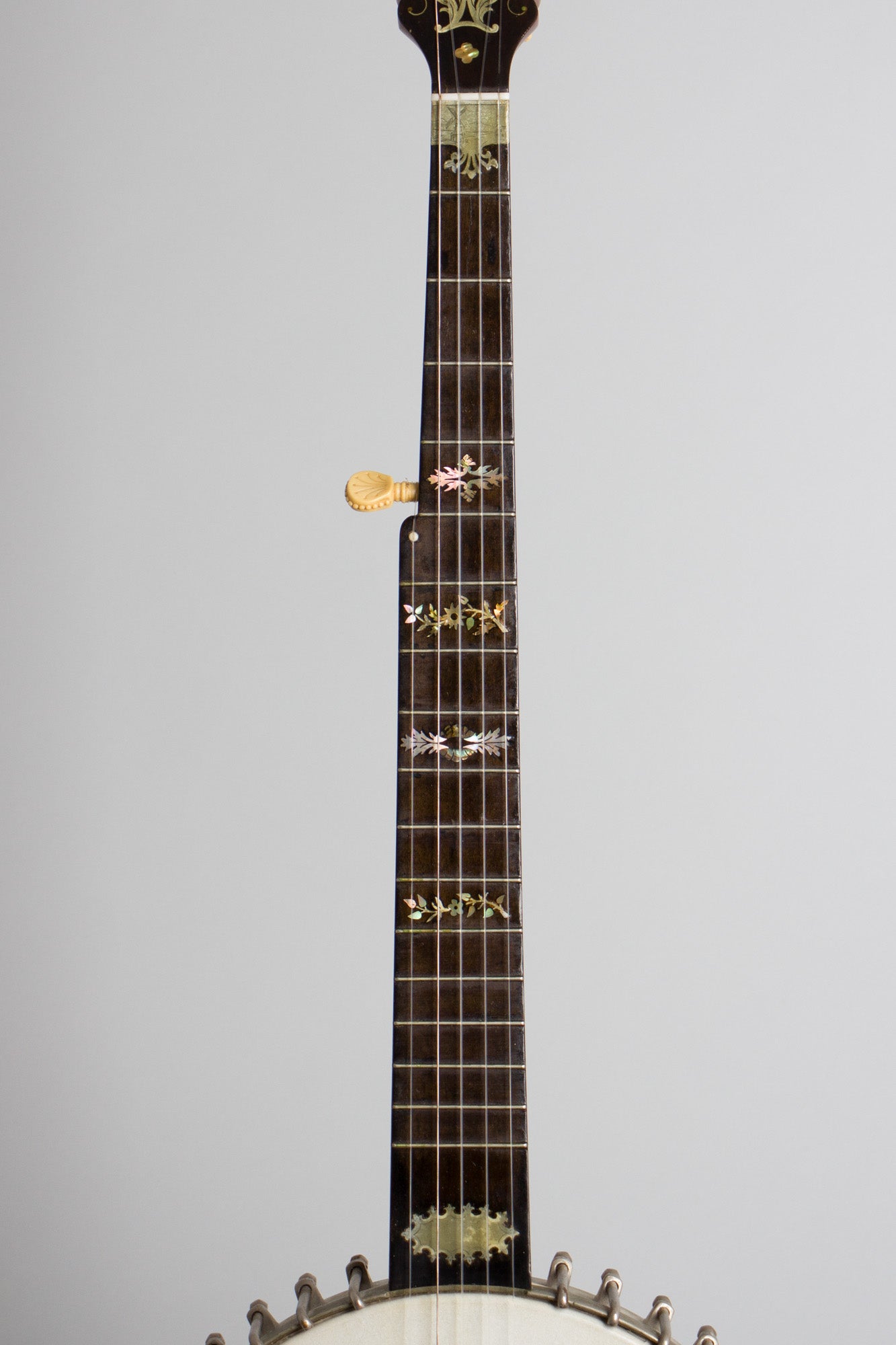 George C. Dobson Victor Superior 40 bracket 5 String Banjo (1888)
