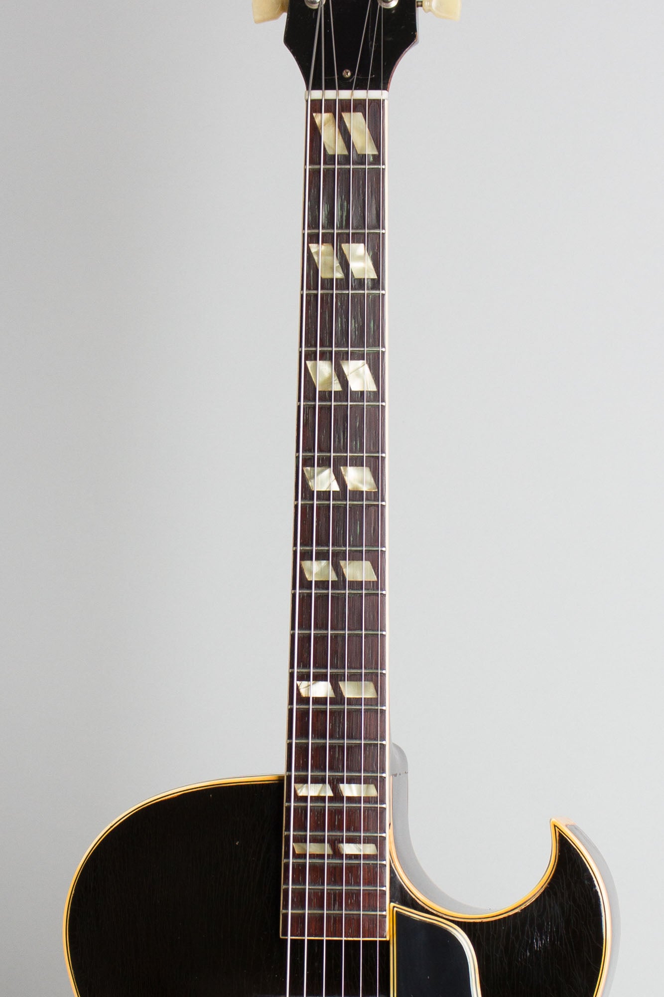 Gibson ES-175 Arch Top Hollow Body Electric Guitar (1953)
