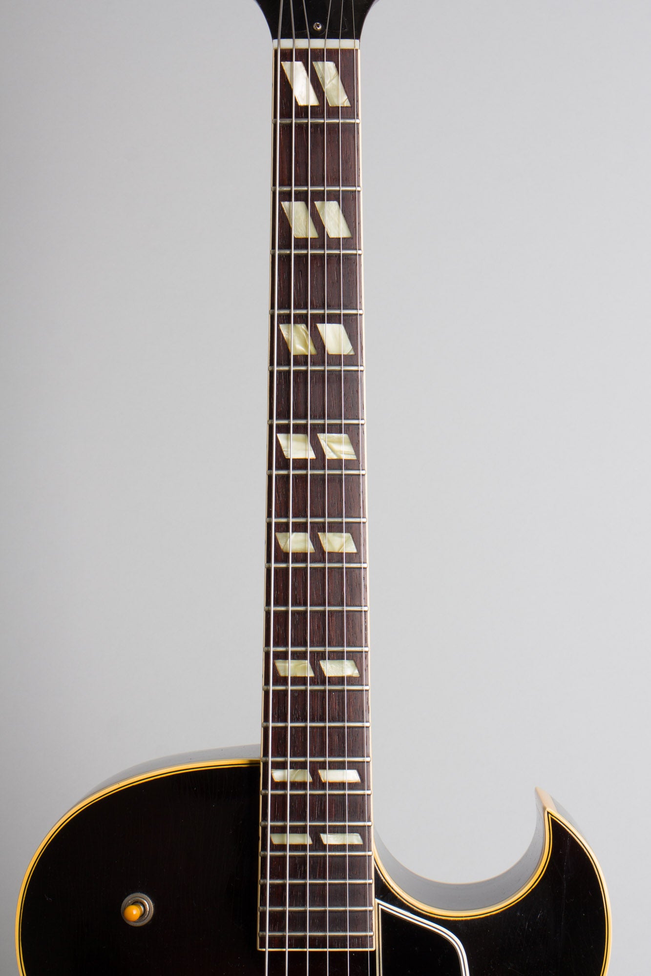 Gibson ES-175D Arch Top Hollow Body Electric Guitar (1958)