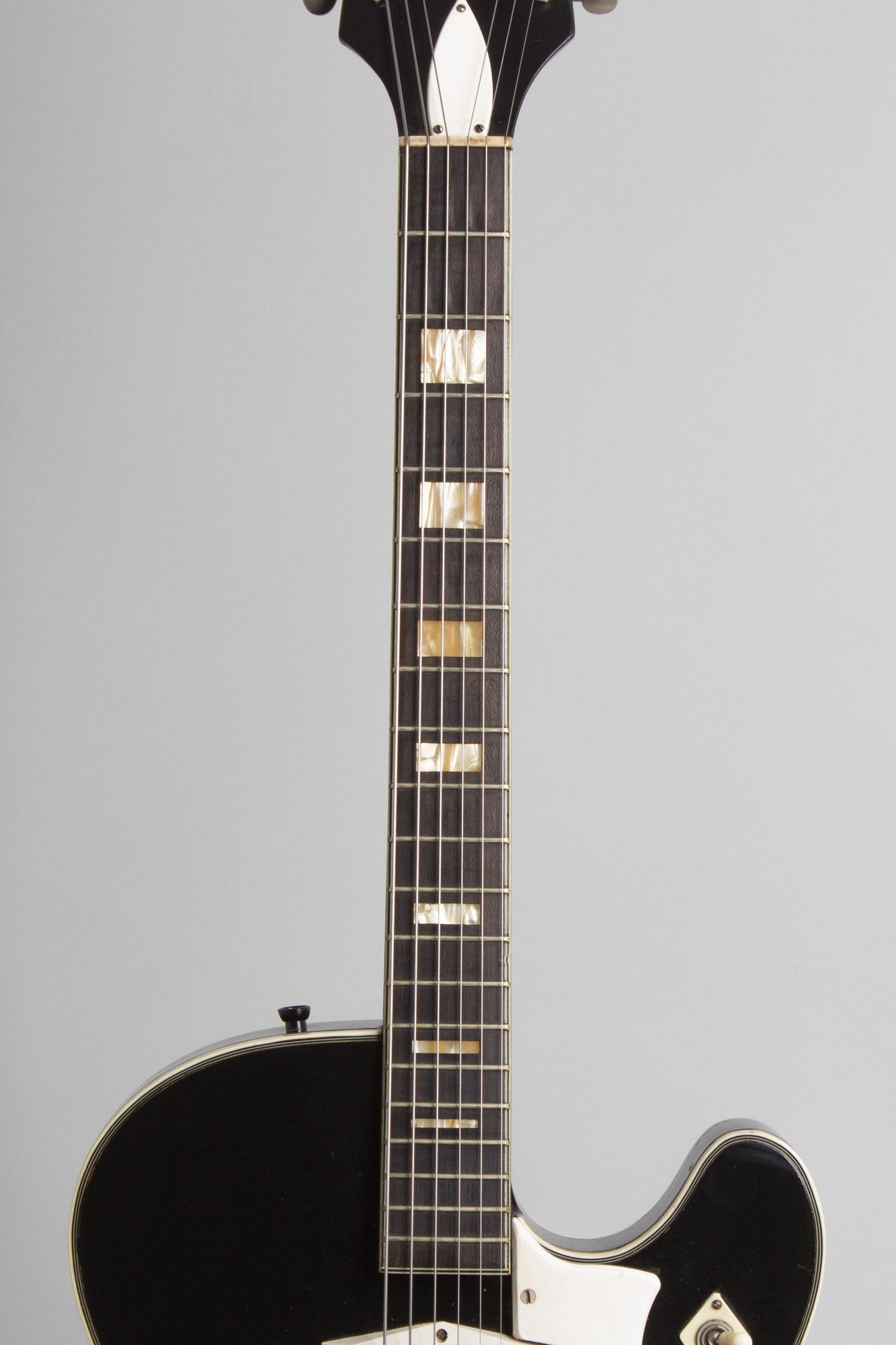 Harmony Silvertone Model 1446L Thinline Hollow Body Electric Guitar (1962)