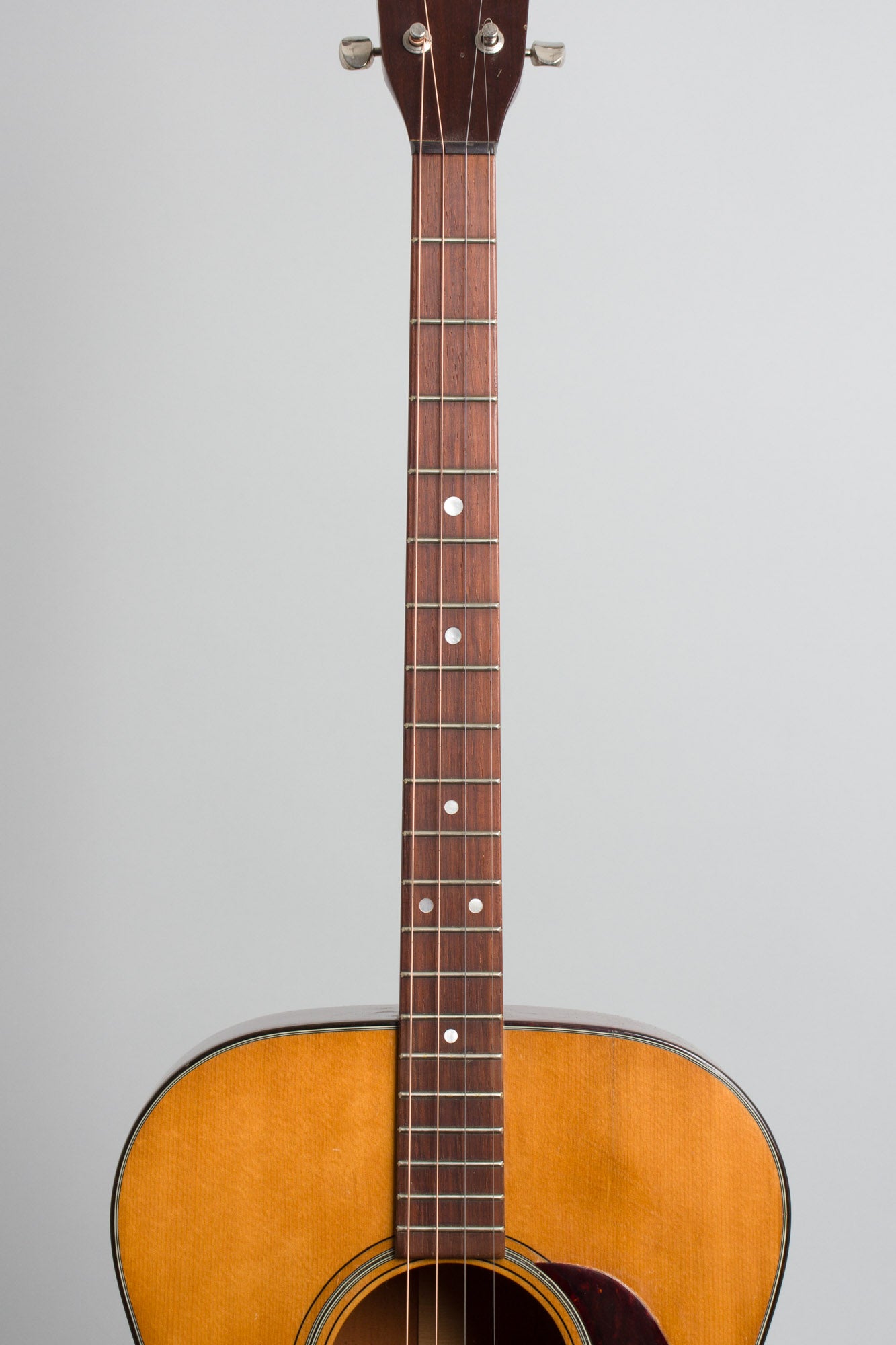 C. F. Martin 0-18T Flat Top Tenor Guitar (1952)