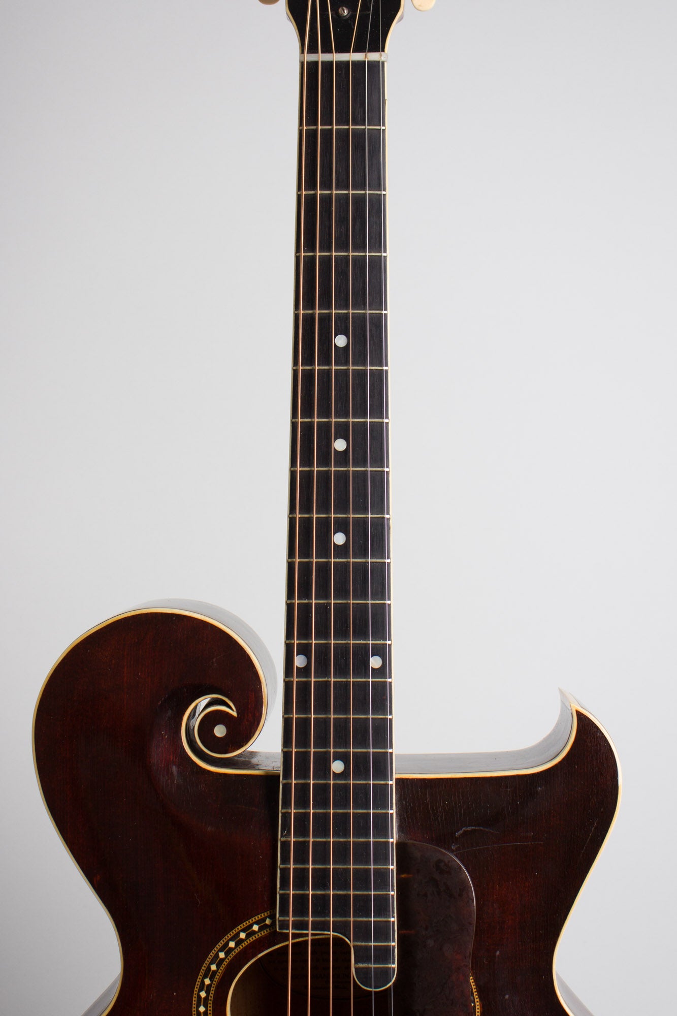 Gibson Style O Artist Arch Top Acoustic Guitar (1923)