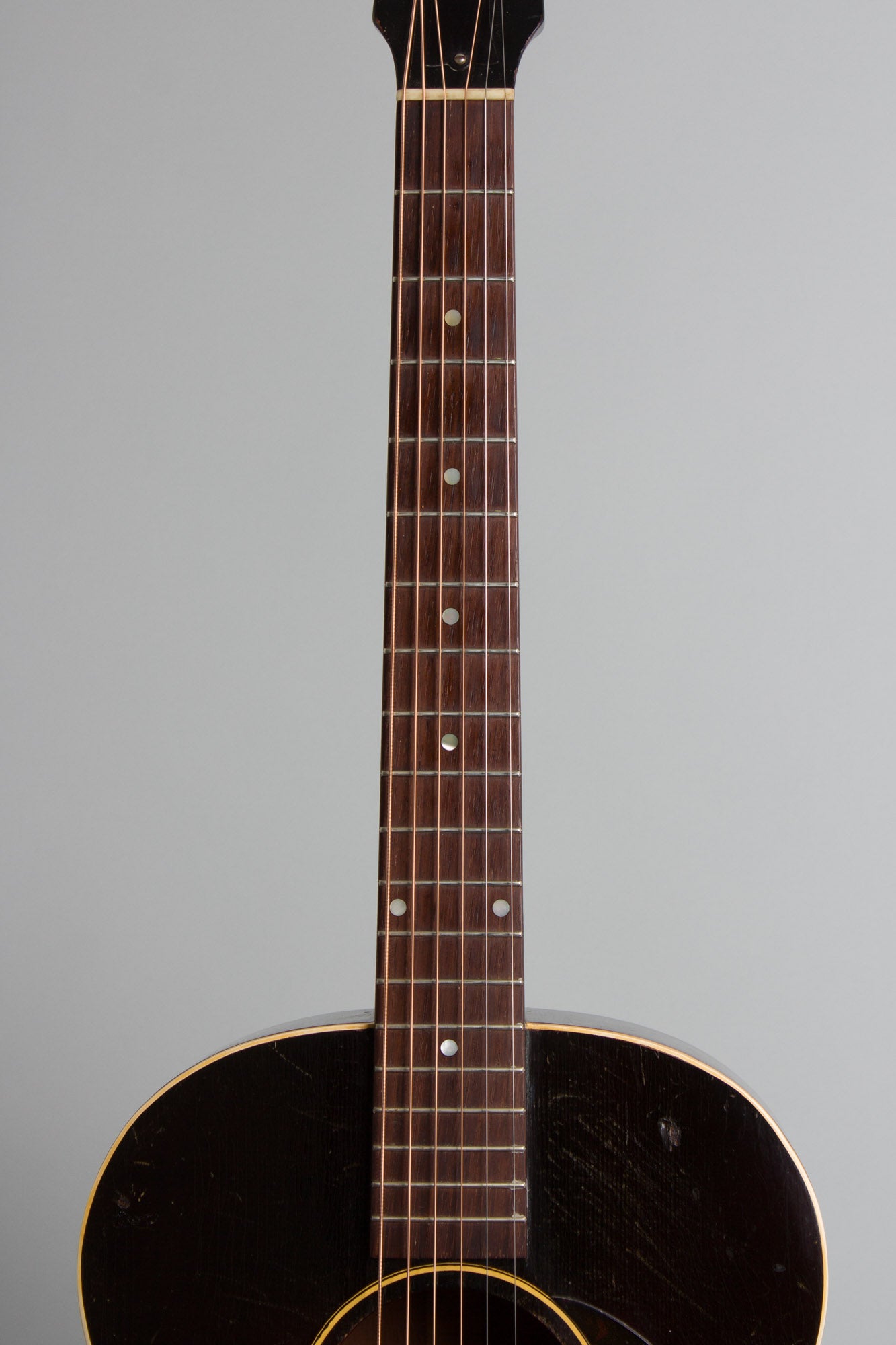 Gibson LG-2 Flat Top Acoustic Guitar (1944)