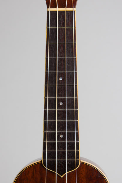 Weymann Style 120 Soprano Ukulele (1925)