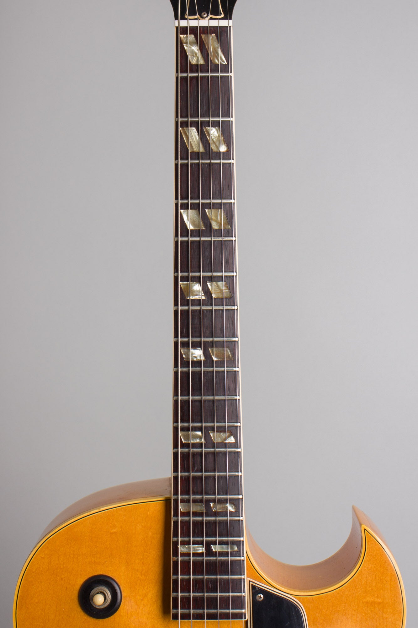 Gibson ES-175DN Arch Top Hollow Body Electric Guitar (1965)
