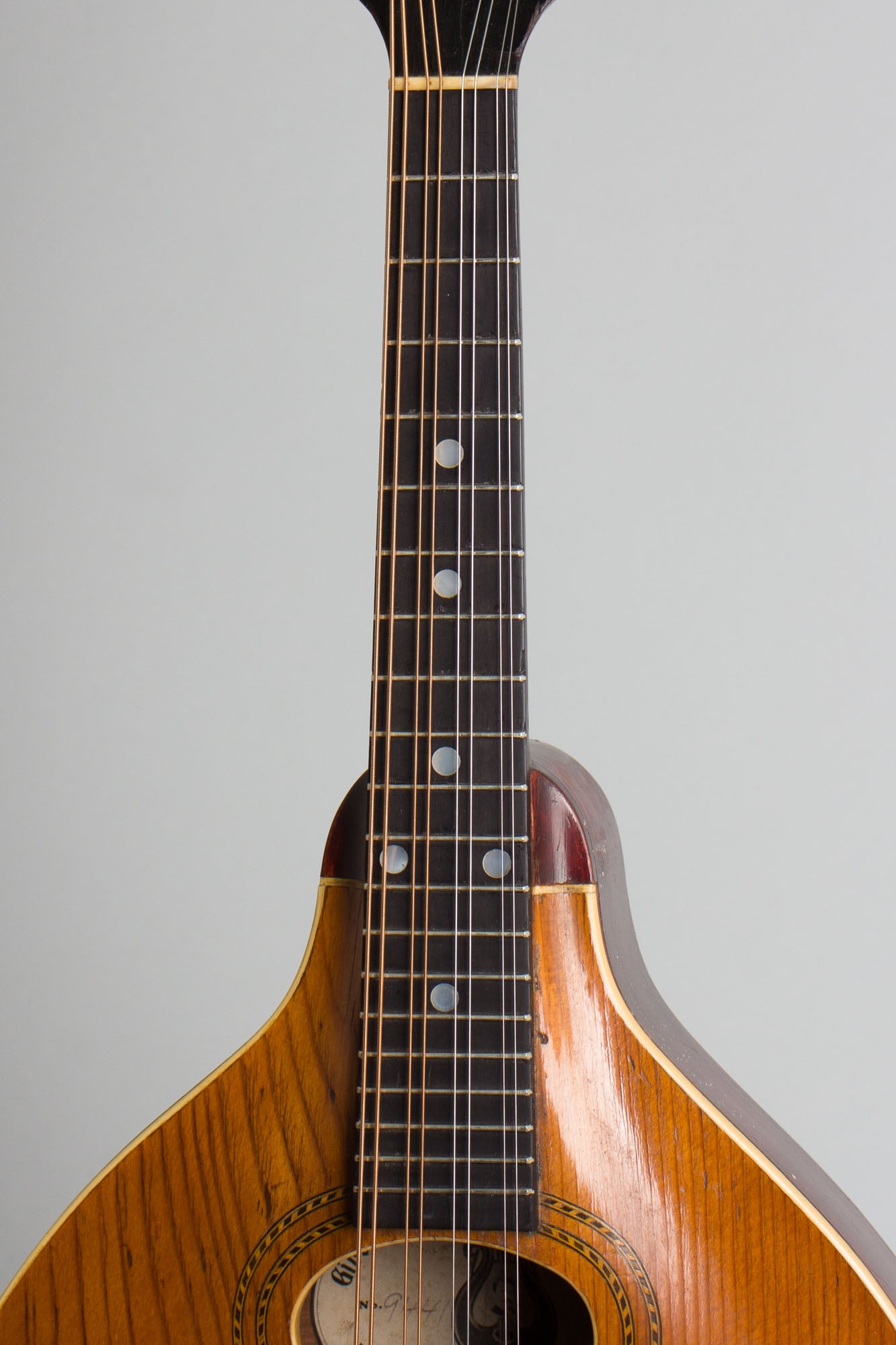 Gibson Style A-1 Carved Top Mandolin (1910)