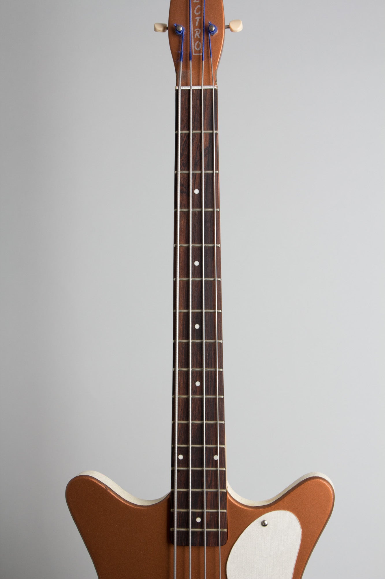 Danelectro Shorthorn Standard Model 3412 Electric Bass Guitar (1960)