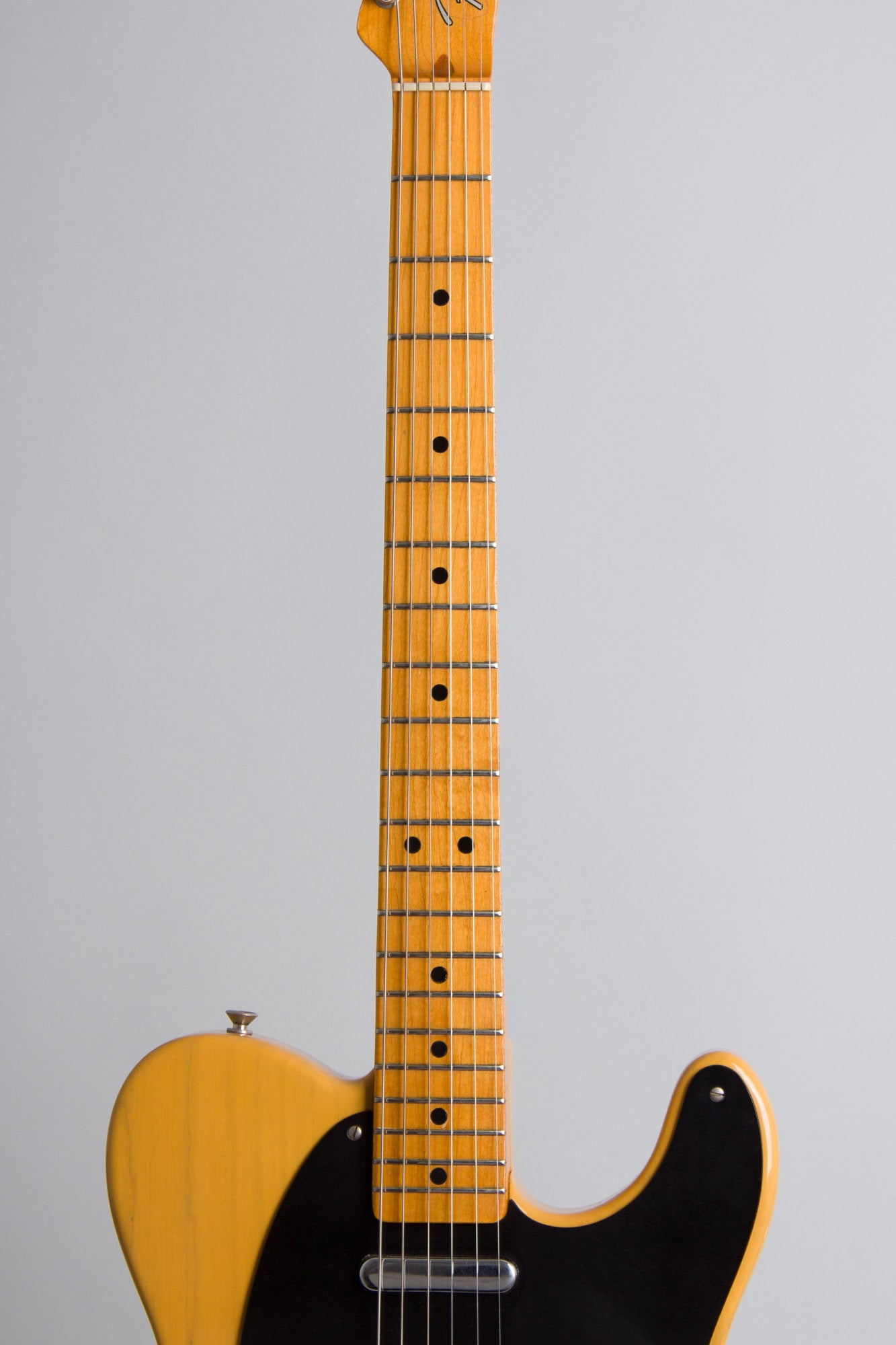 Fender Telecaster '52 Re-Issue AVRI Solid Body Electric Guitar (1982)