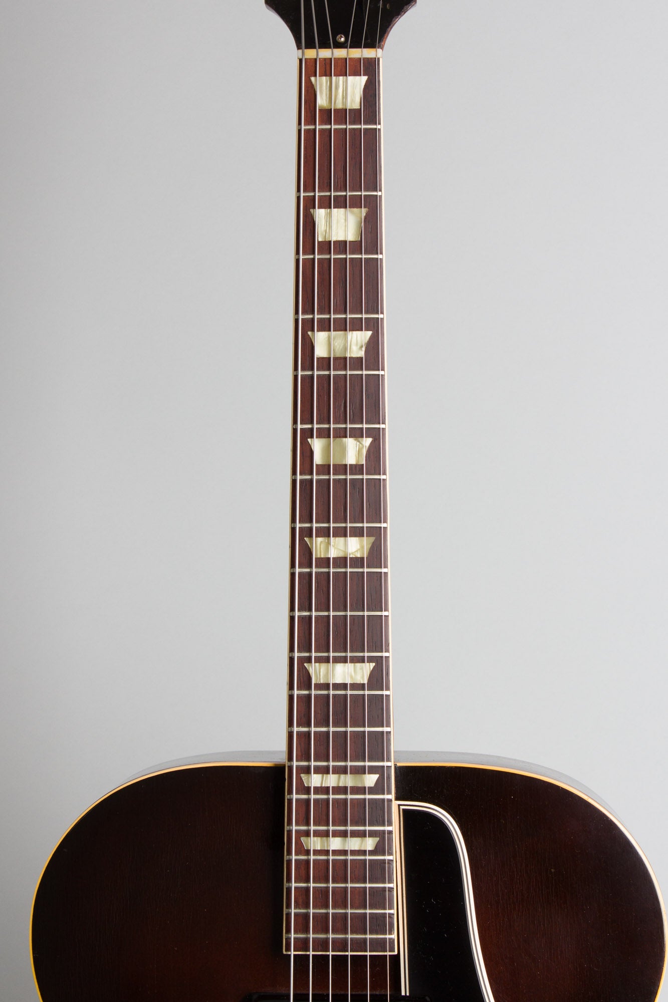 Gibson ES-150 Arch Top Hollow Body Electric Guitar (1950)
