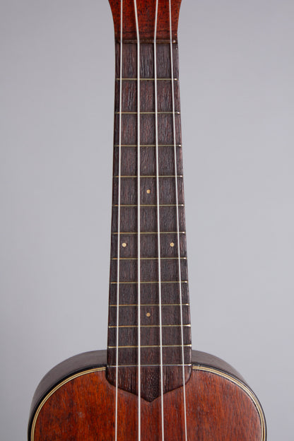 Mouna-Loa Style 444 Soprano Ukulele (1921)