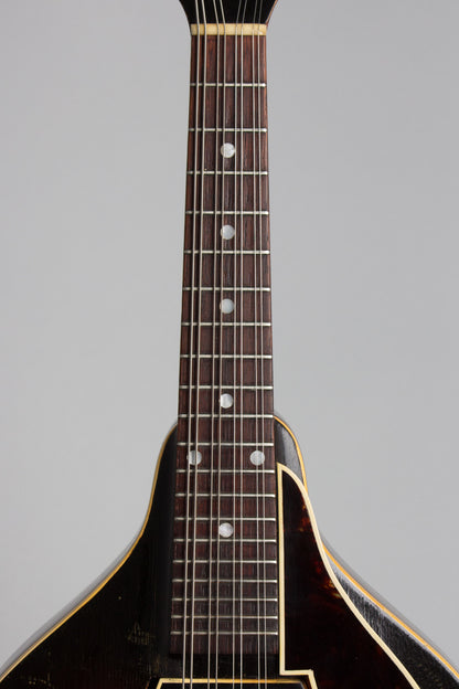Gibson EM-150 Hollow Body Electric Mandolin (1939)