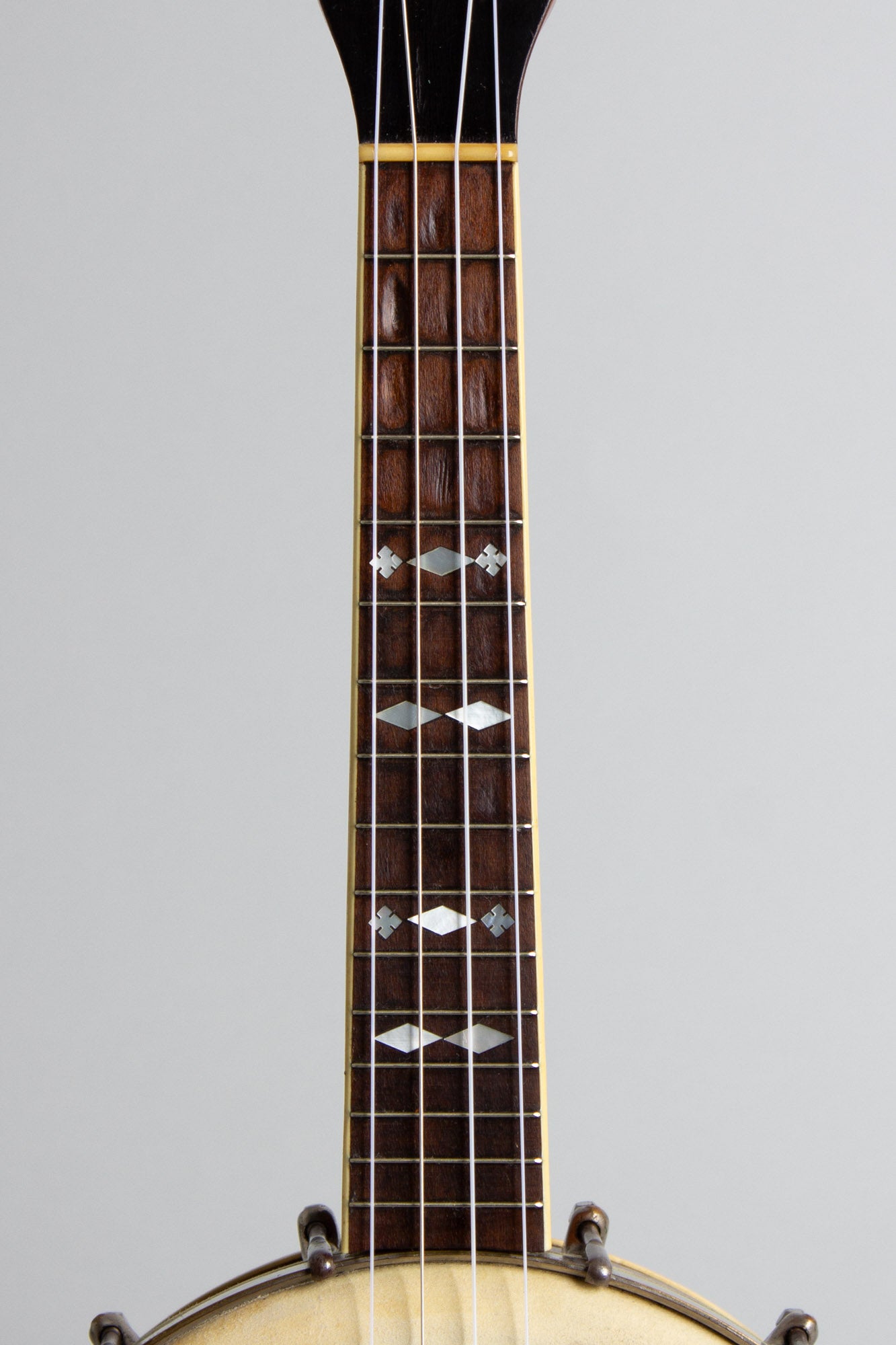 Gibson UB-2 Banjo Ukulele (1932)
