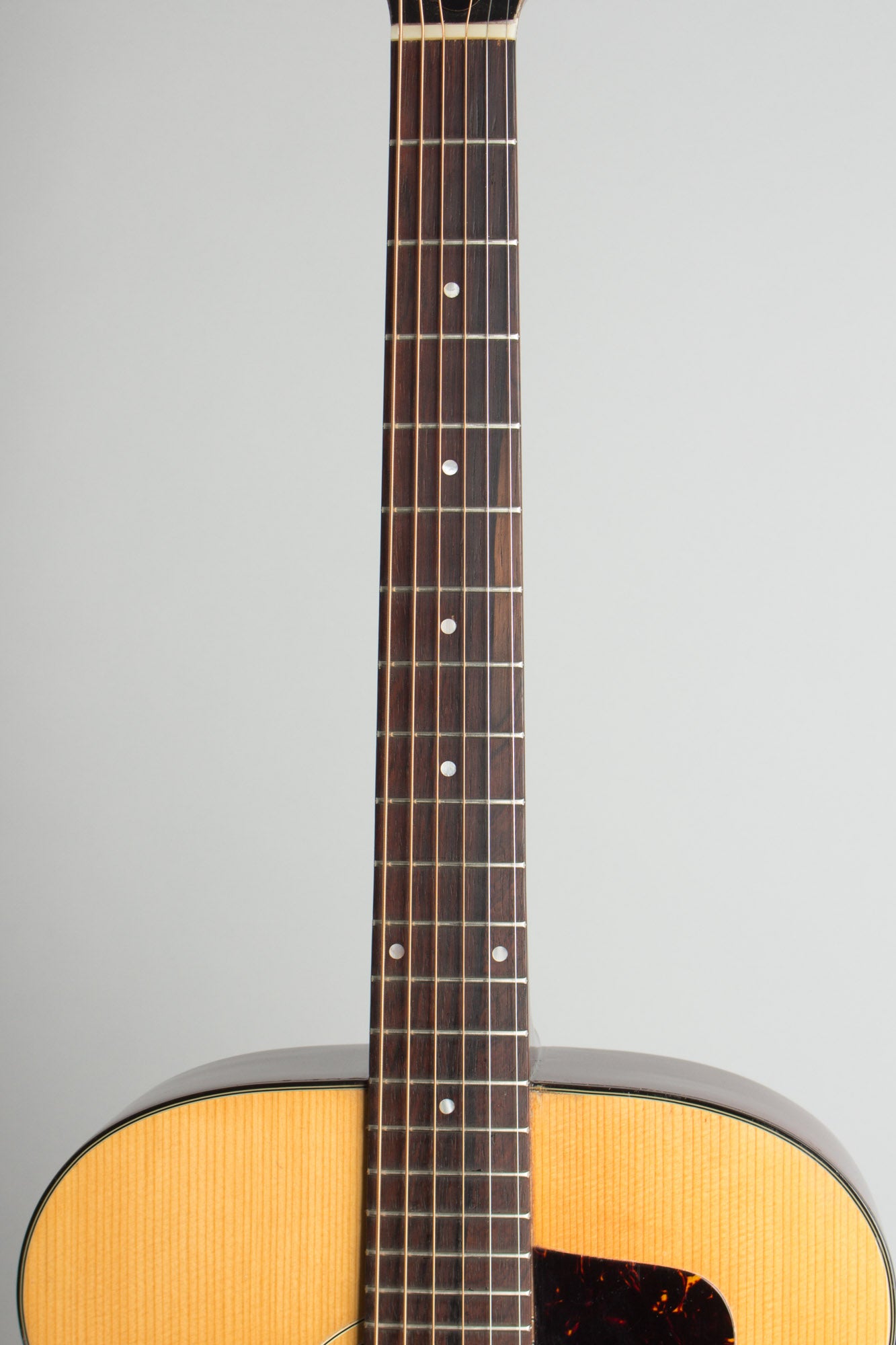 Guild F-30NT Flat Top Acoustic Guitar (1968)