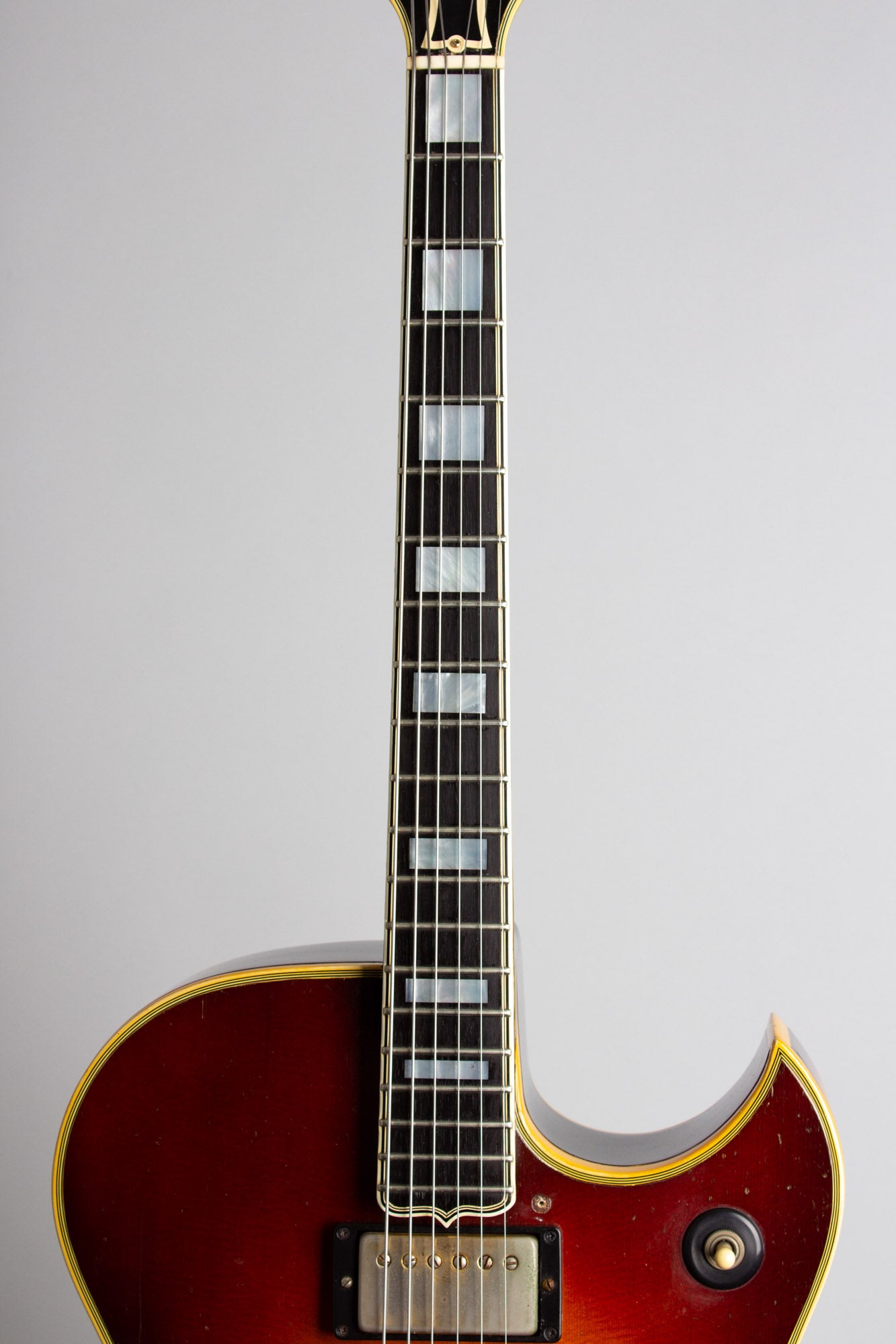 Gibson L-5CES Arch Top Hollow Body Electric Guitar (1968)