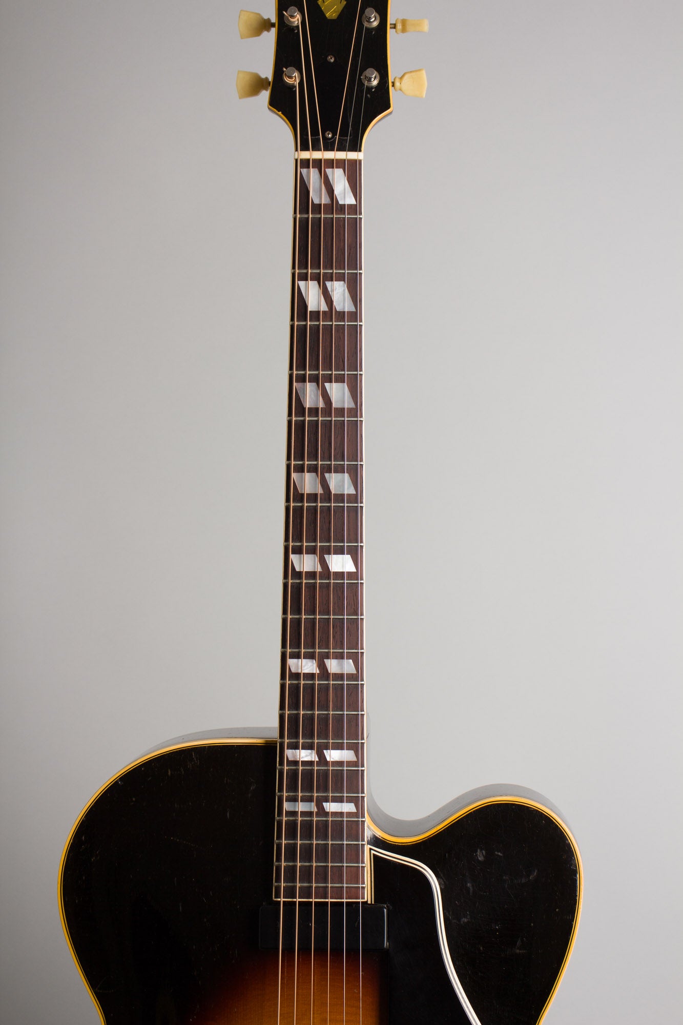 Gibson L-7 P Arch Top Acoustic Guitar (1949)