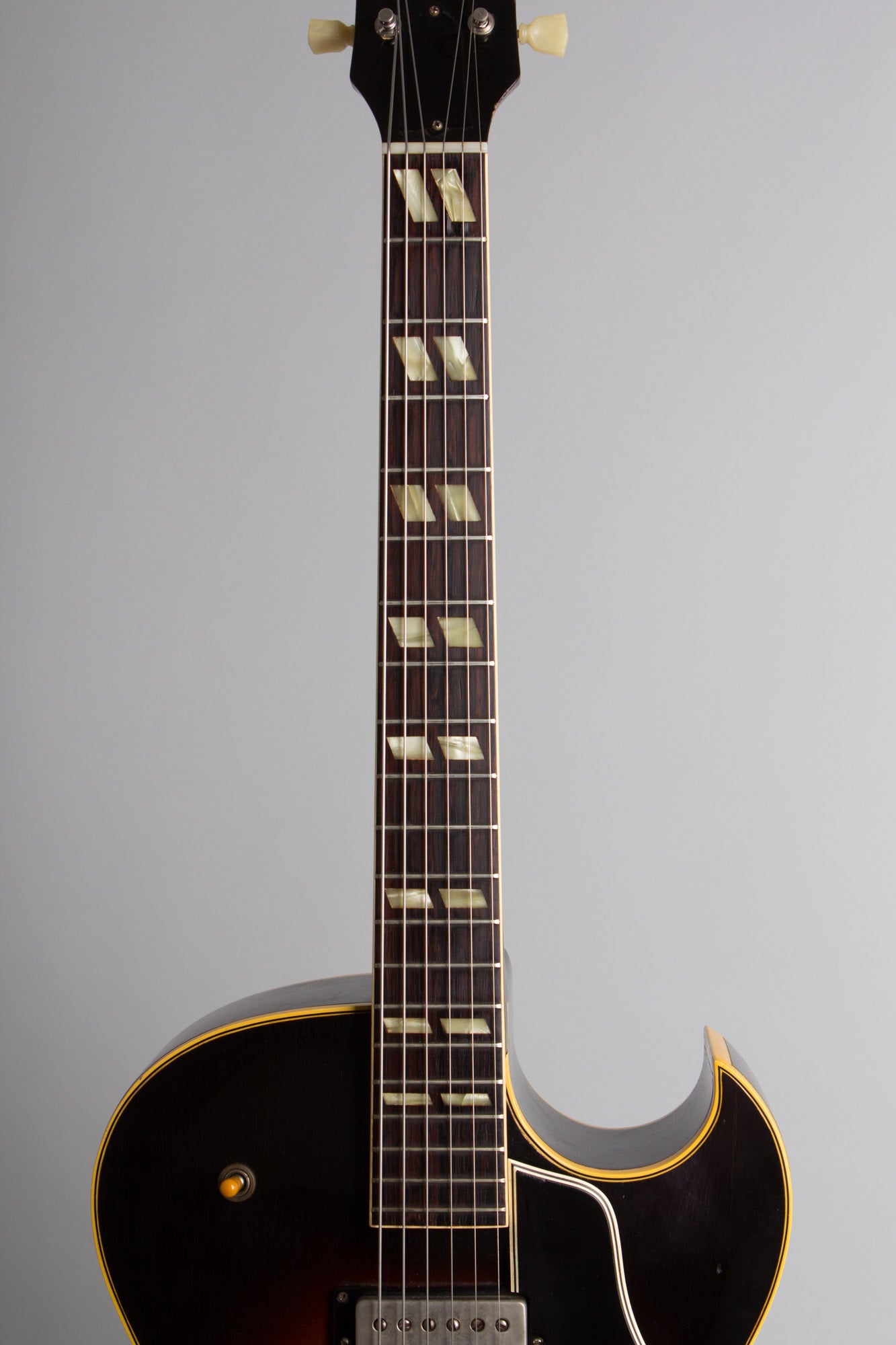 Gibson ES-175D Arch Top Hollow Body Electric Guitar (1957)