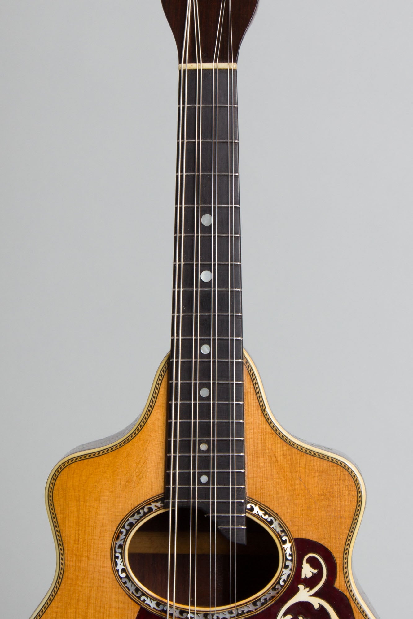 Favilla Flat Back, Bent Top Mandolin (1920s)