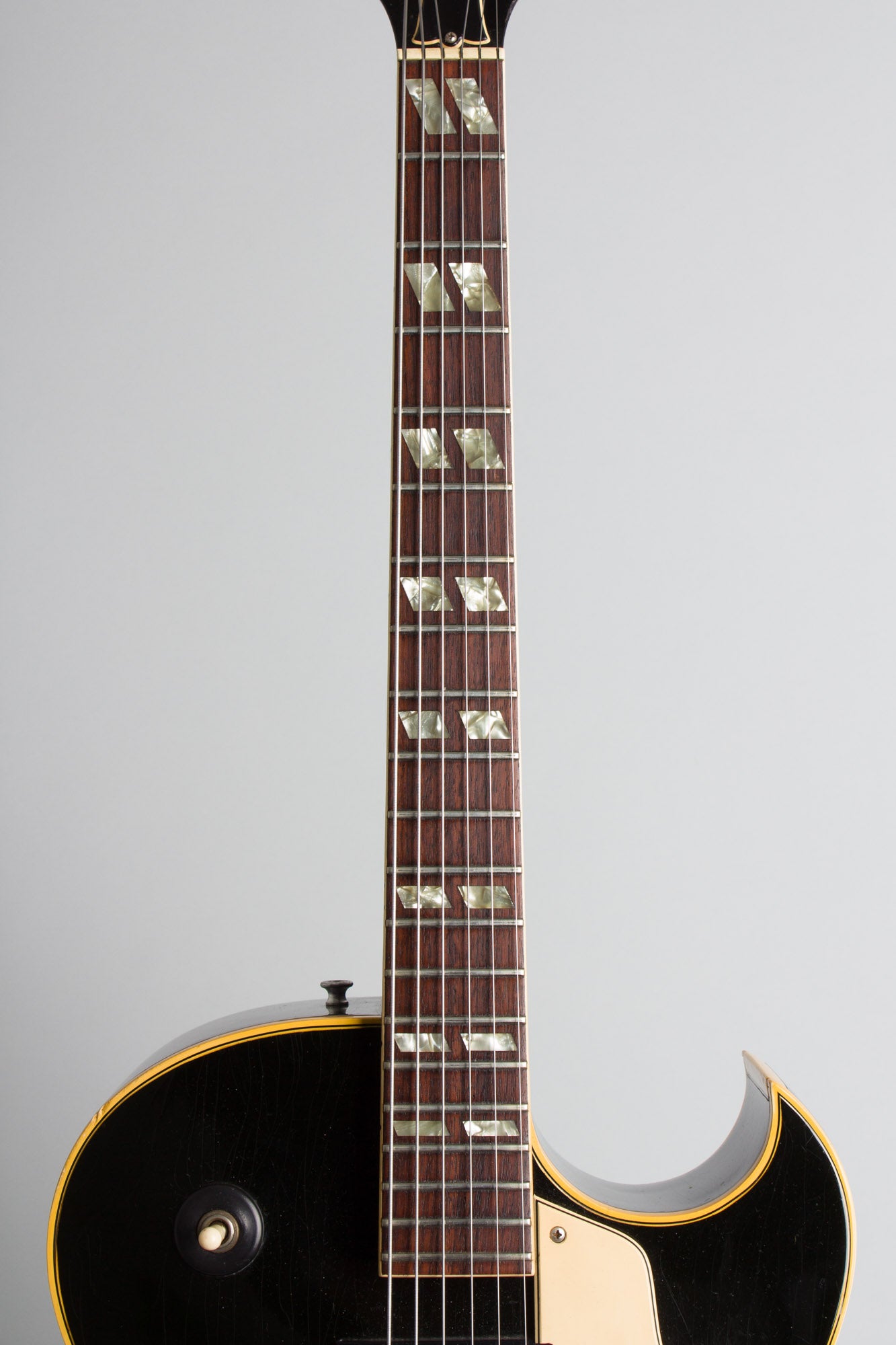 Gibson ES-175D Special Arch Top Hollow Body Electric Guitar (1968)