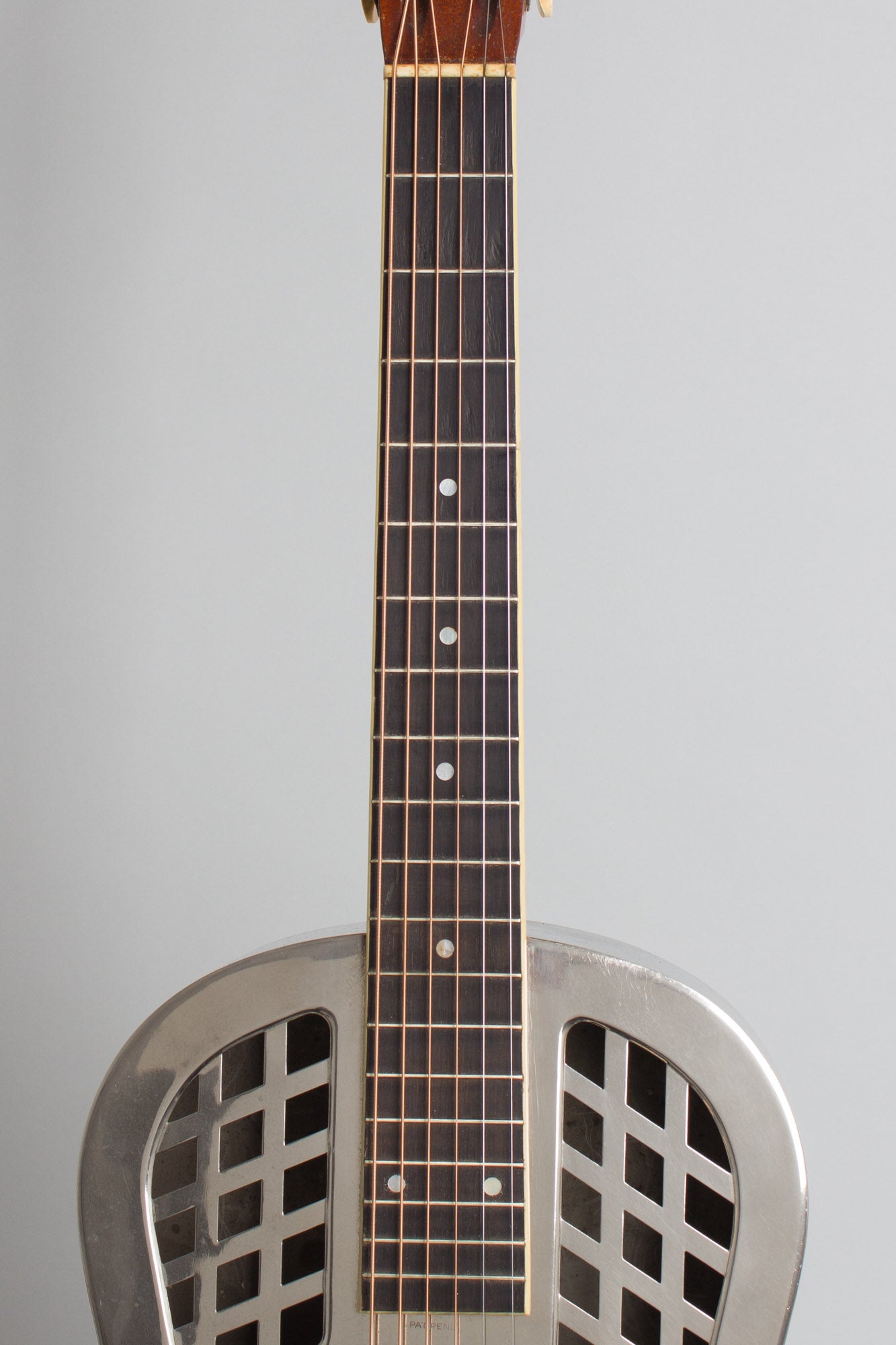 National Style 1 Tricone Roundneck Resophonic Guitar (1928)
