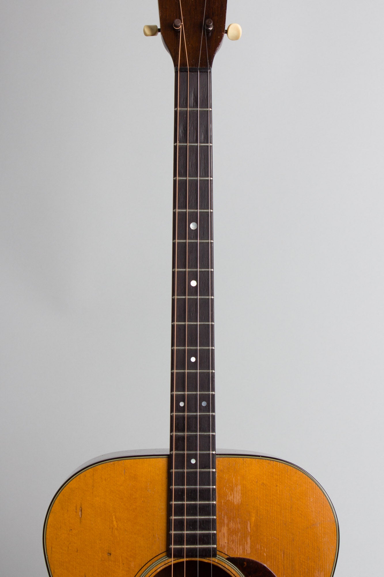 C. F. Martin 0-18T Flat Top Tenor Guitar (1943)