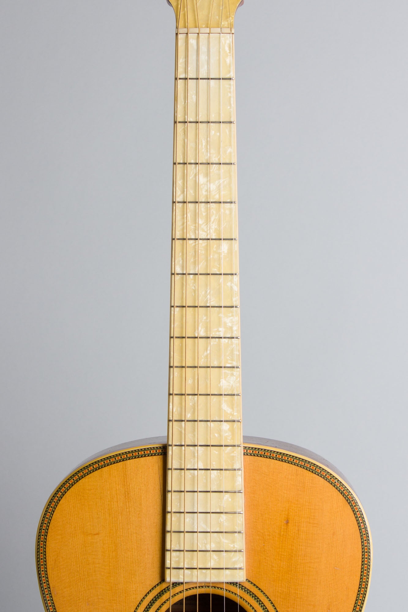 Weymann Jimmie Rodgers Model 890 Flat Top Acoustic Guitar (1931)