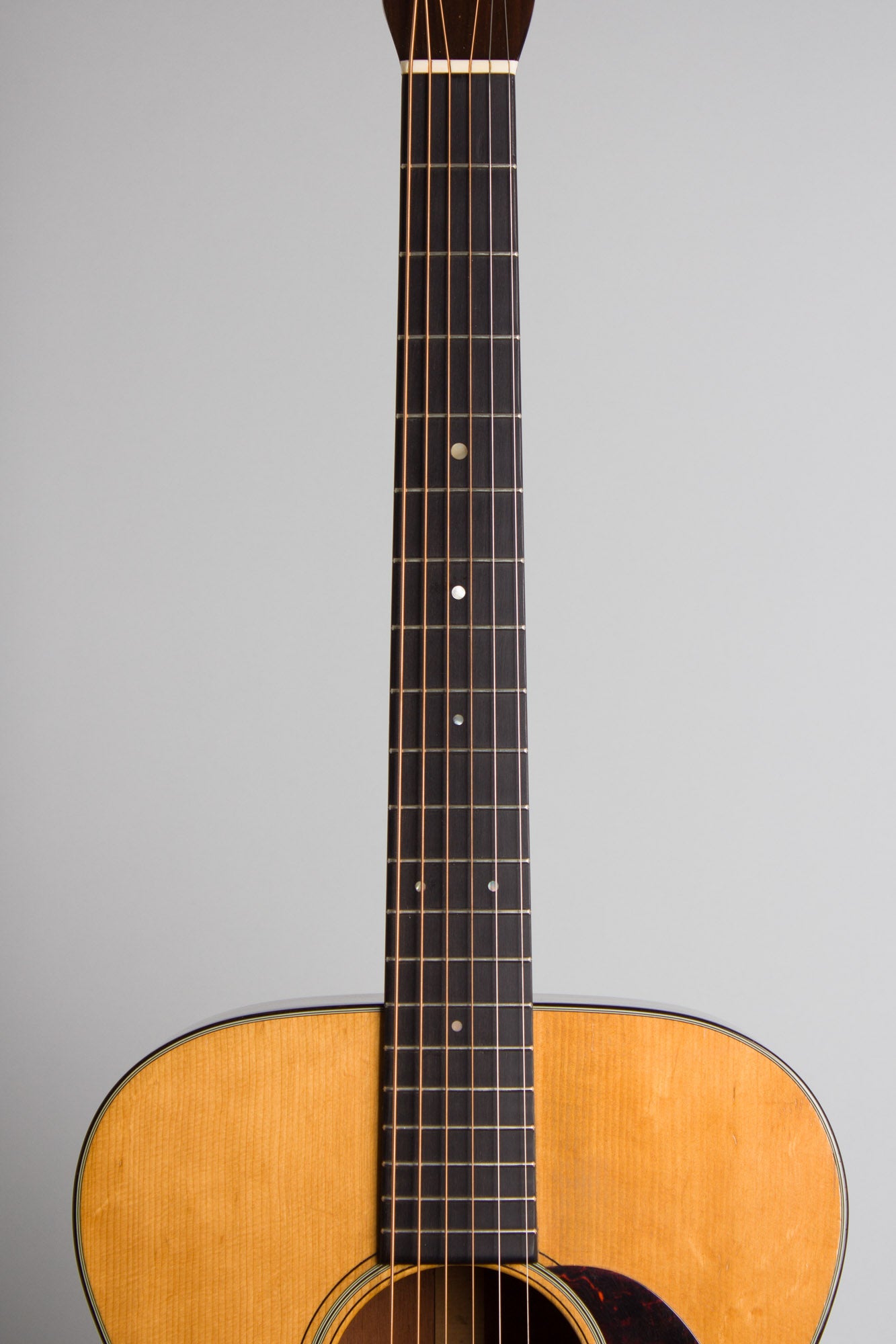 C. F. Martin 000-18 Flat Top Acoustic Guitar (1940)