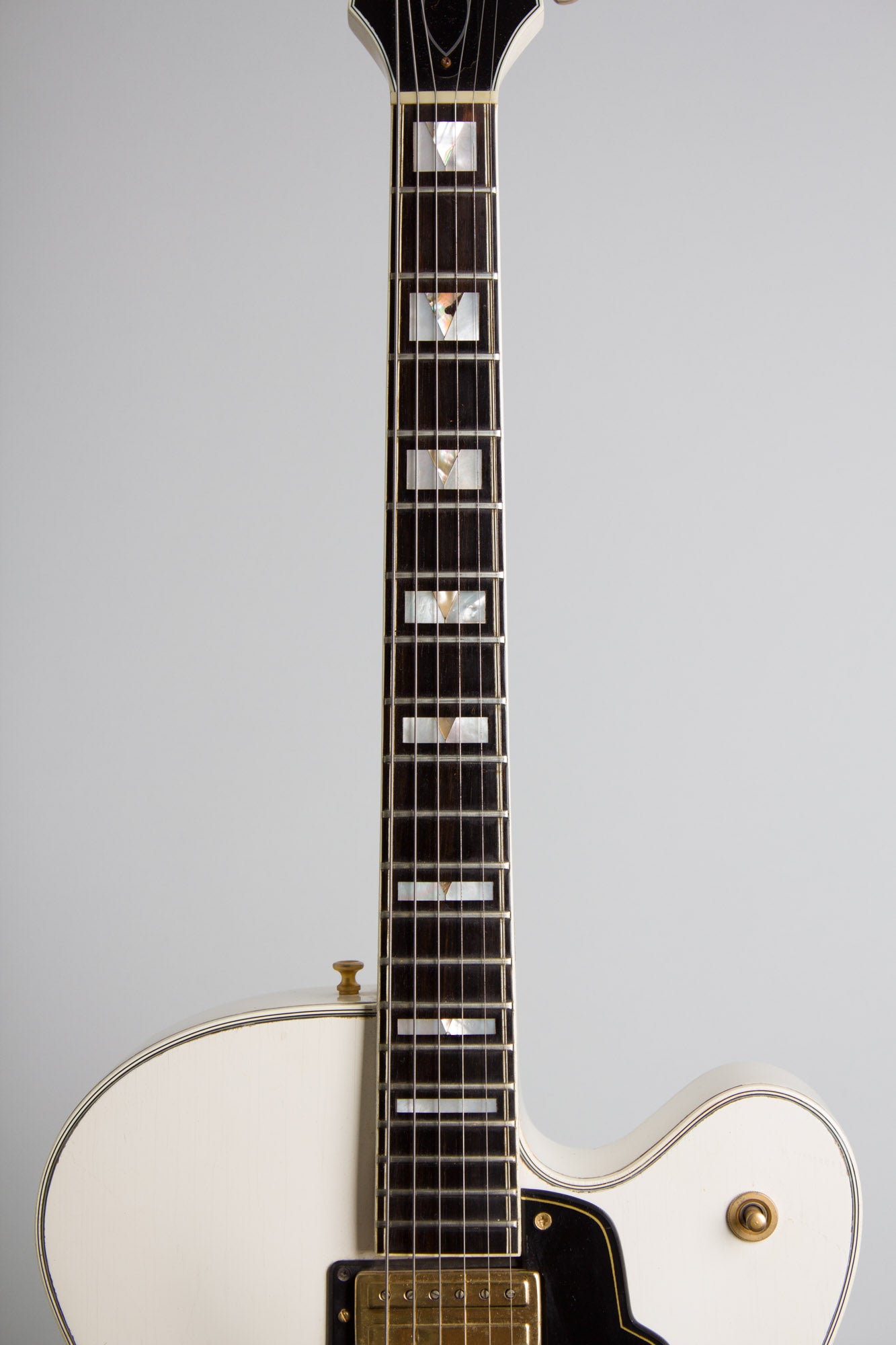 Guild X-500 Special Arch Top Hollow Body Electric Guitar (1968)