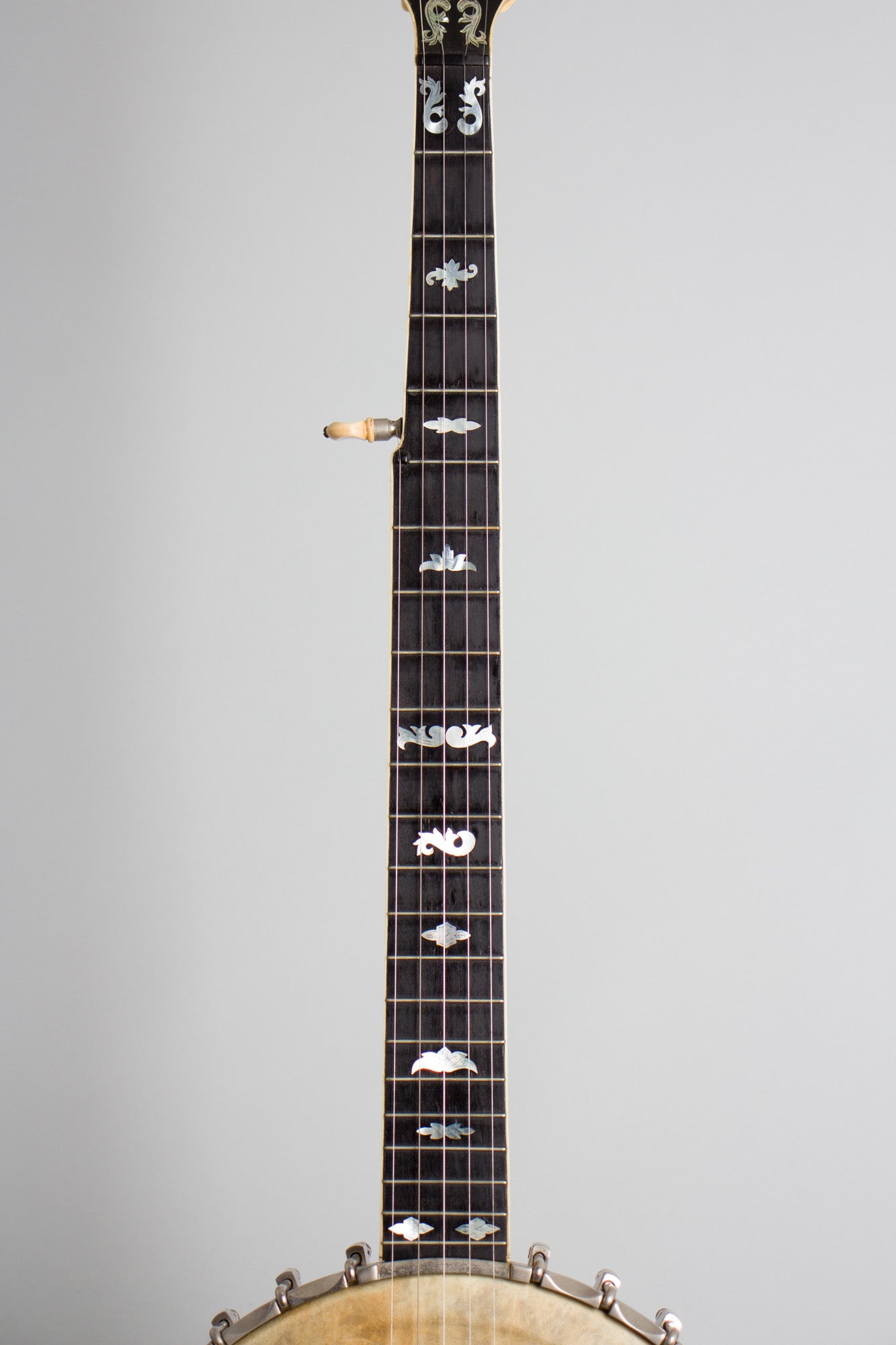 Clifford Essex Paragon 5 String Banjo (1924)