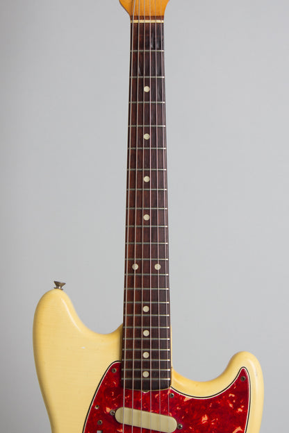 Fender Duo-Sonic II Solid Body Electric Guitar (1965)