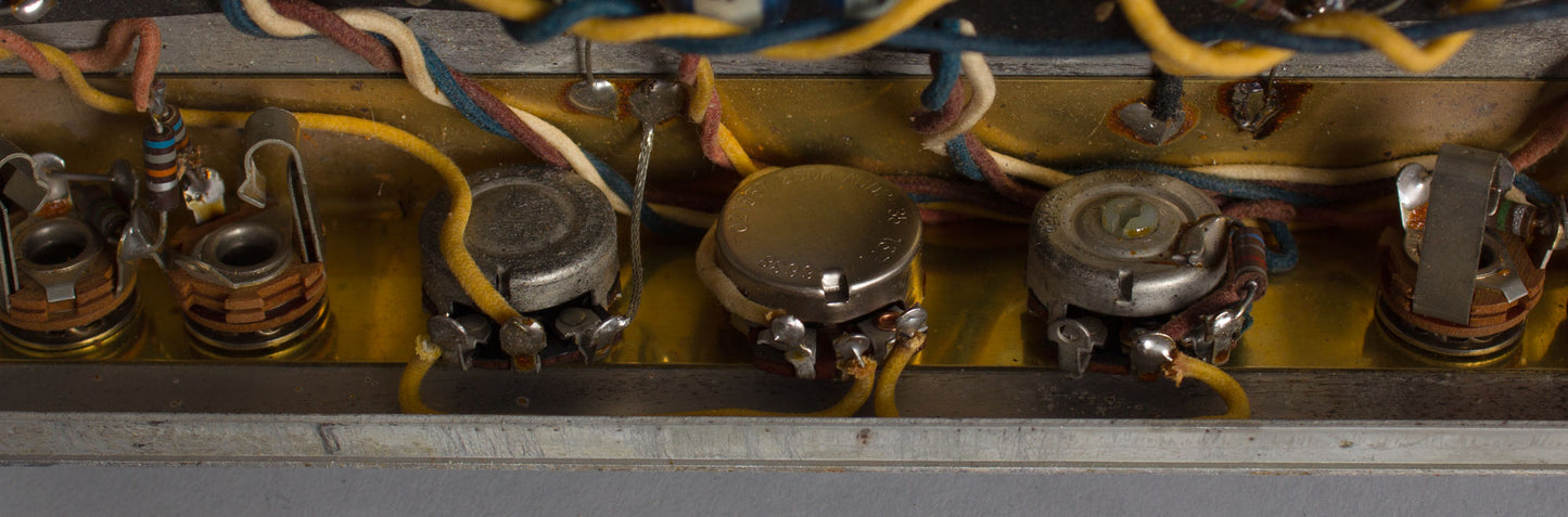 Fender Deluxe Reverb AB-763 Tube Amplifier (1967)