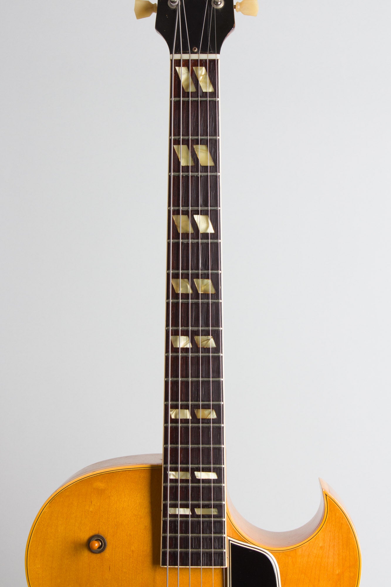 Gibson ES-175DN Arch Top Hollow Body Electric Guitar (1955)