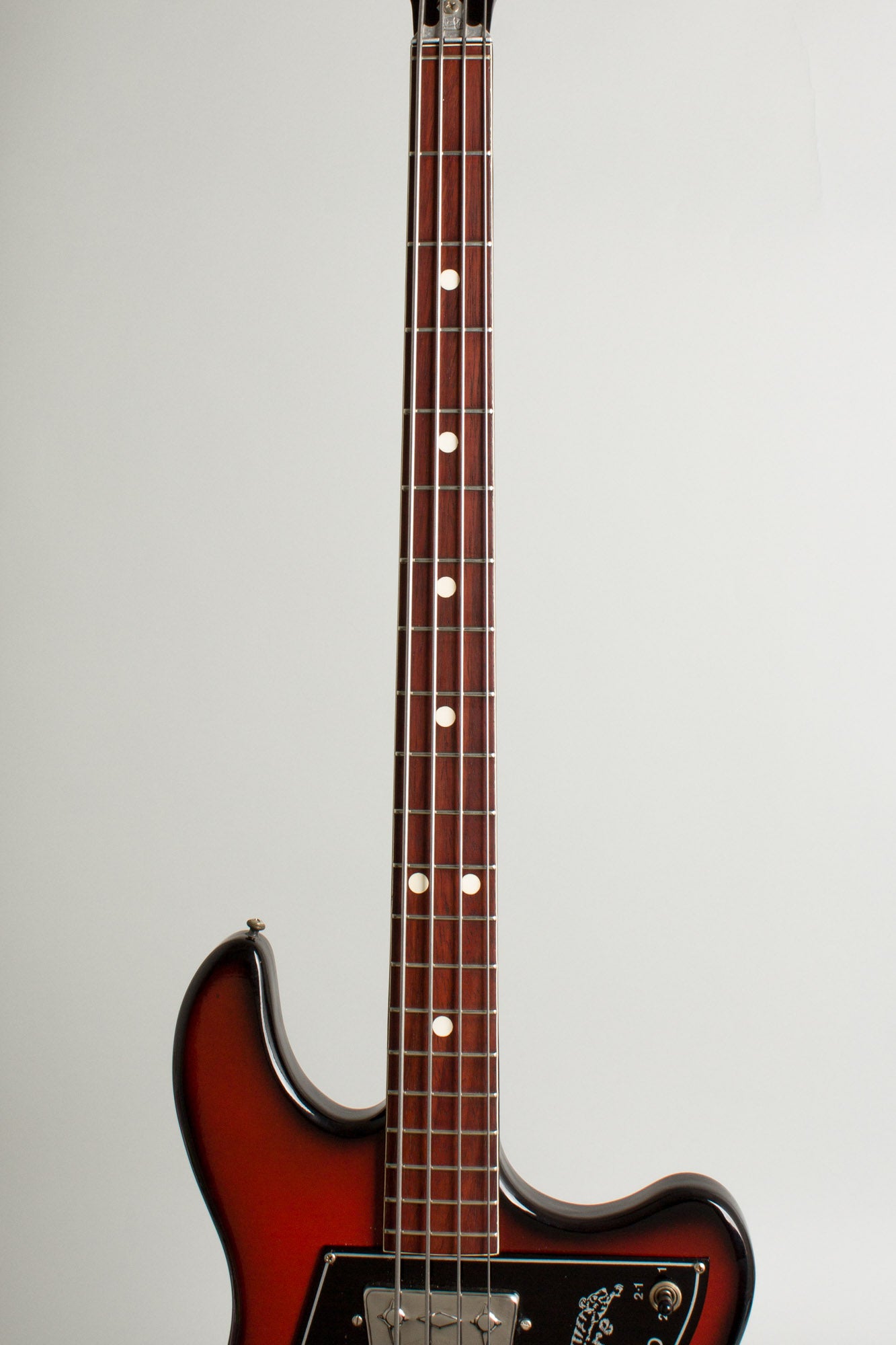 Wandre Tigre Semi-Hollow Body Electric Bass Guitar (1965)