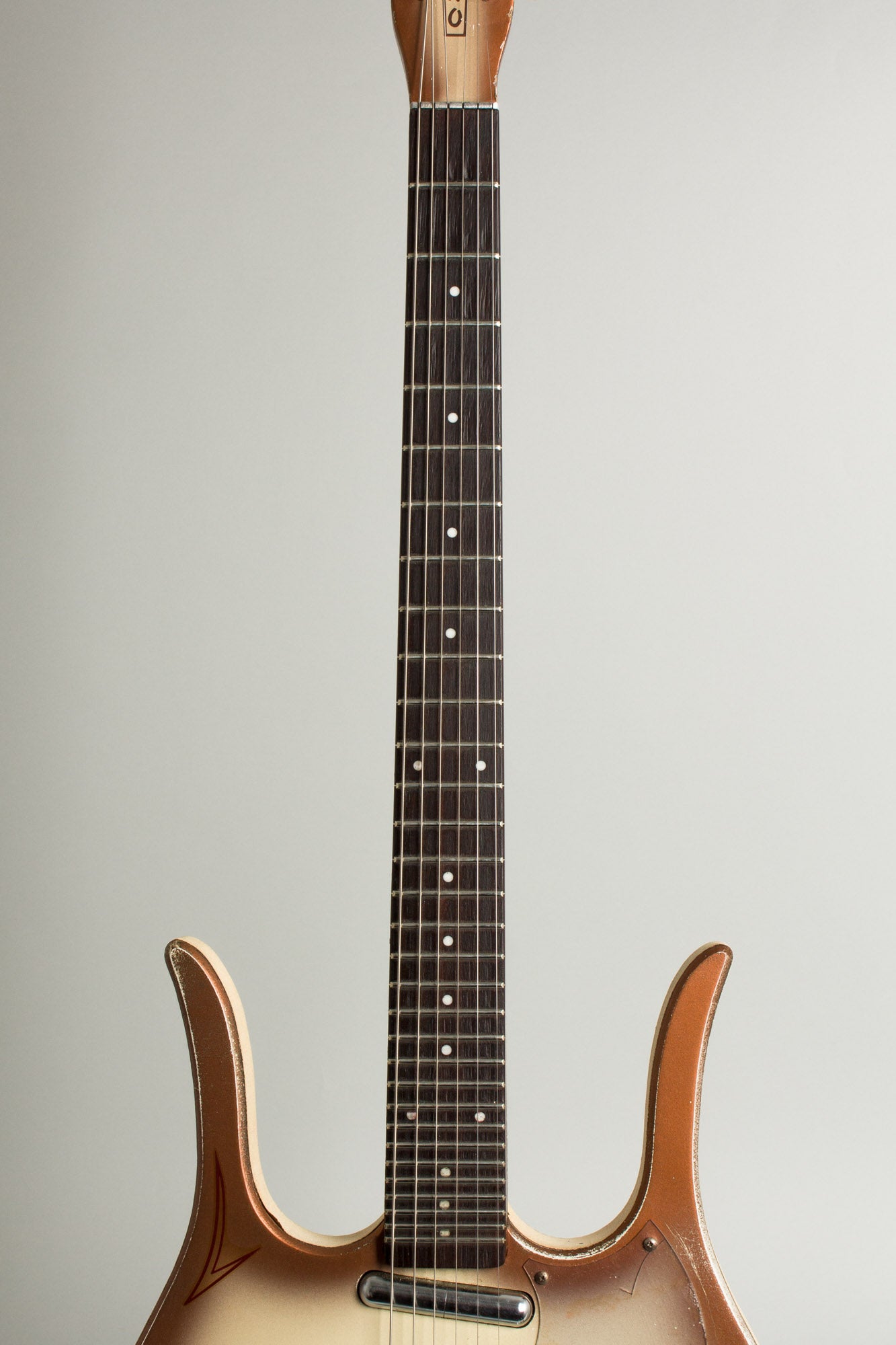 Danelectro Longhorn Guitarlin Model 4123 Semi-Hollow Body Electric Guitar (1960)