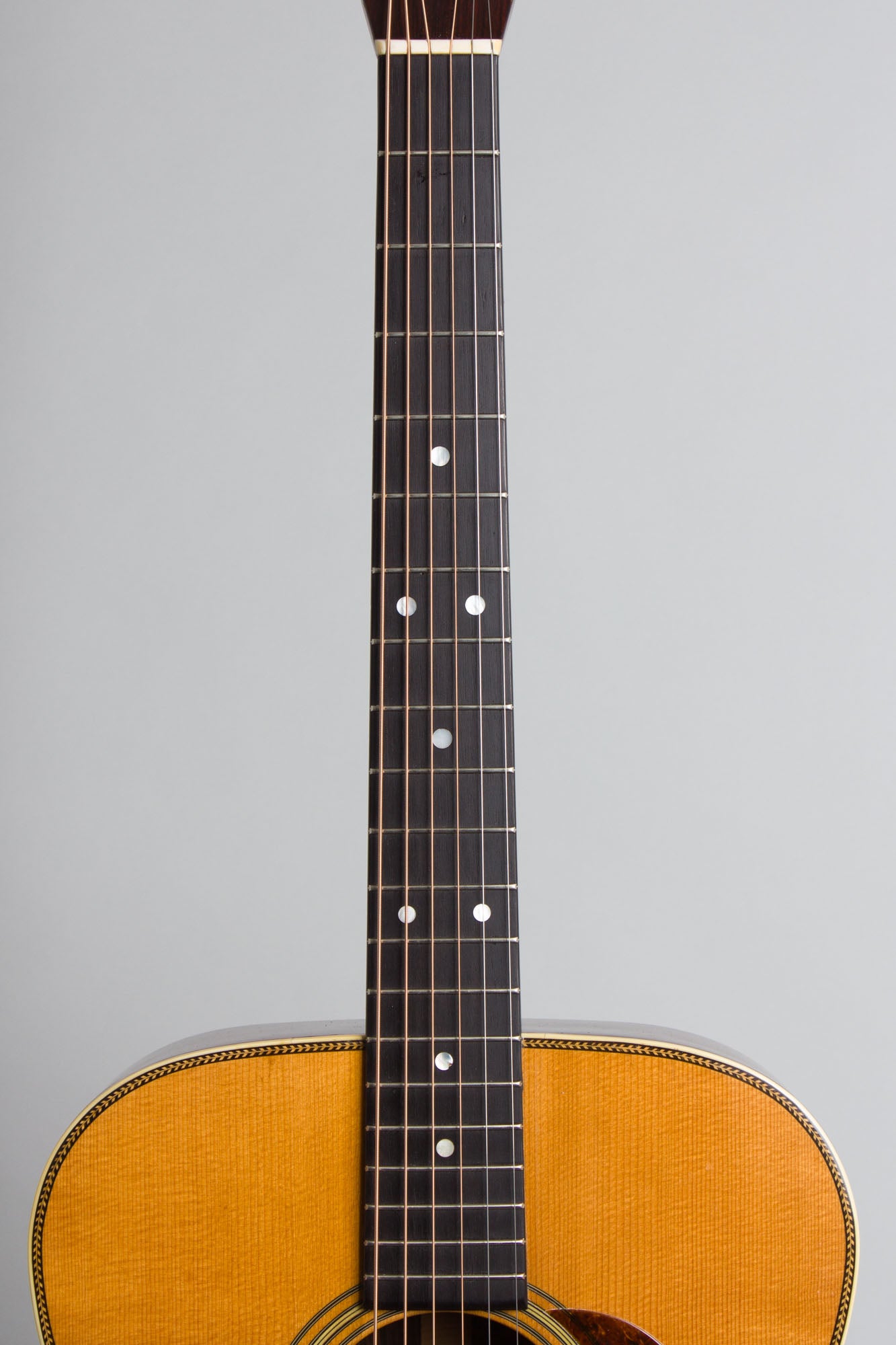 C. F. Martin 000-28 Flat Top Acoustic Guitar (1946)