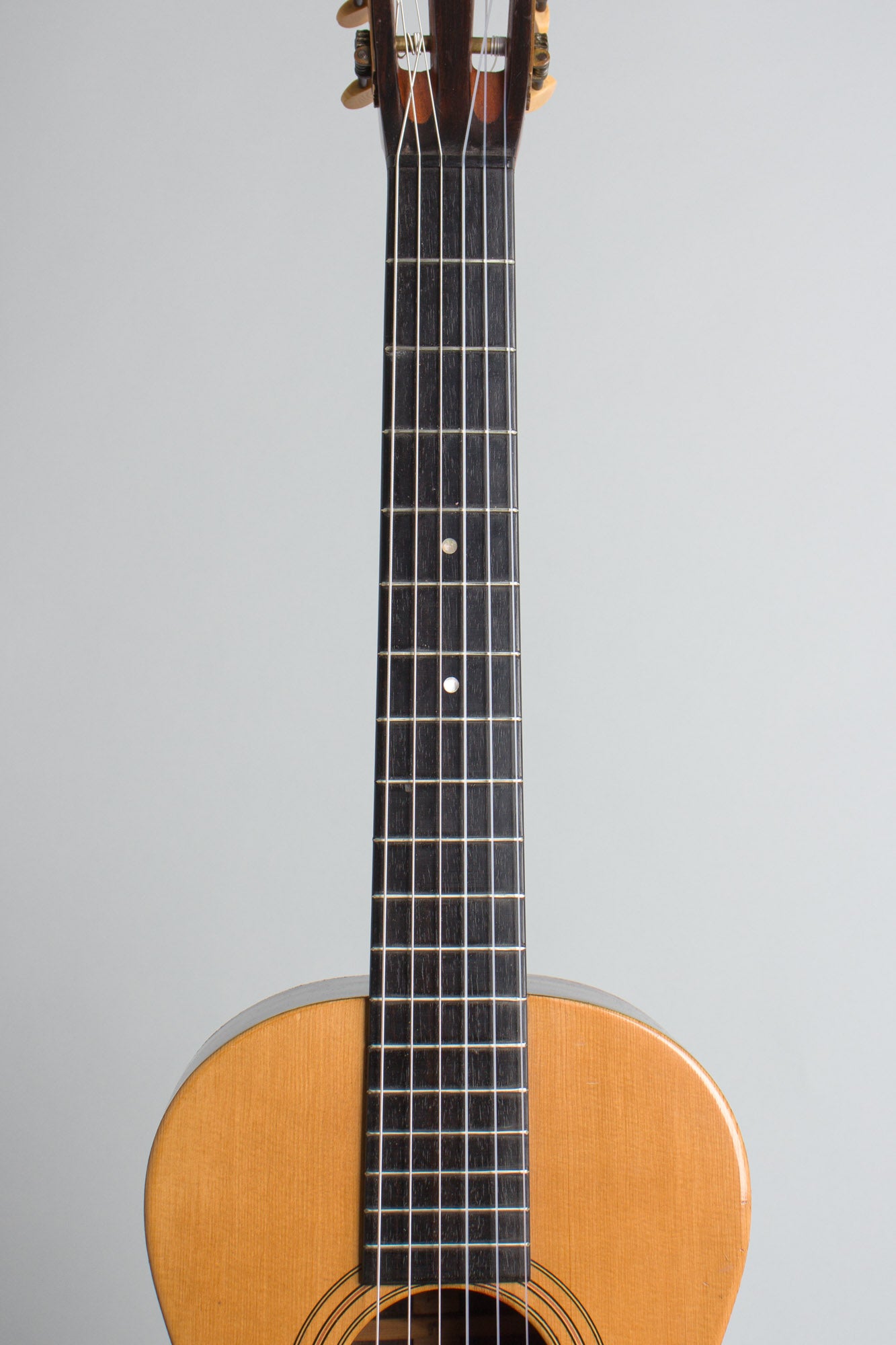 Washburn Style 101 Flat Top Acoustic Guitar (1888)