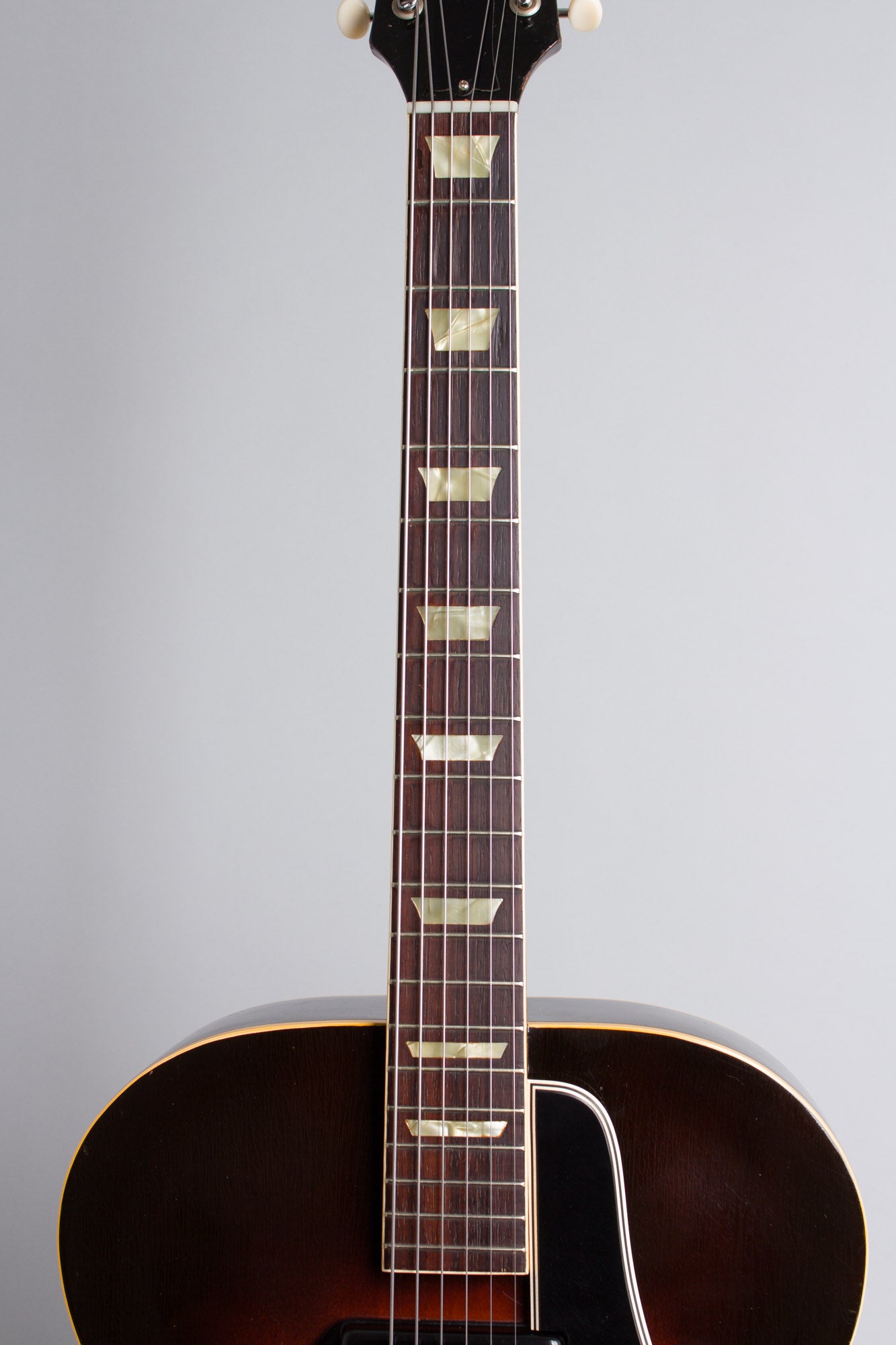 Gibson ES-150 Arch Top Hollow Body Electric Guitar (1954)