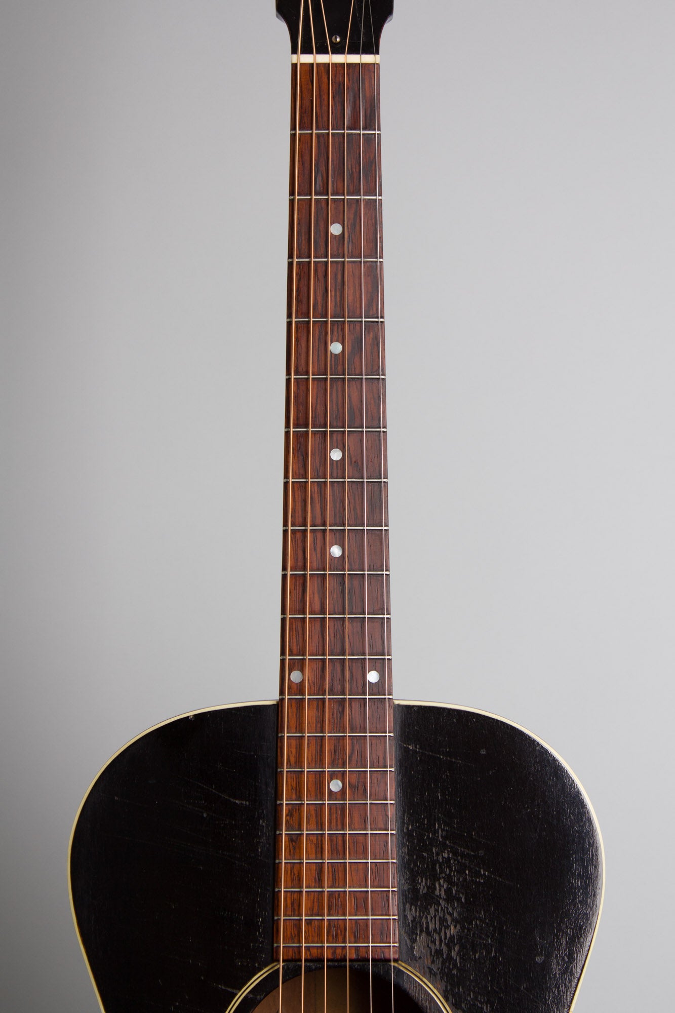 Gibson L-00 Flat Top Acoustic Guitar (1931)