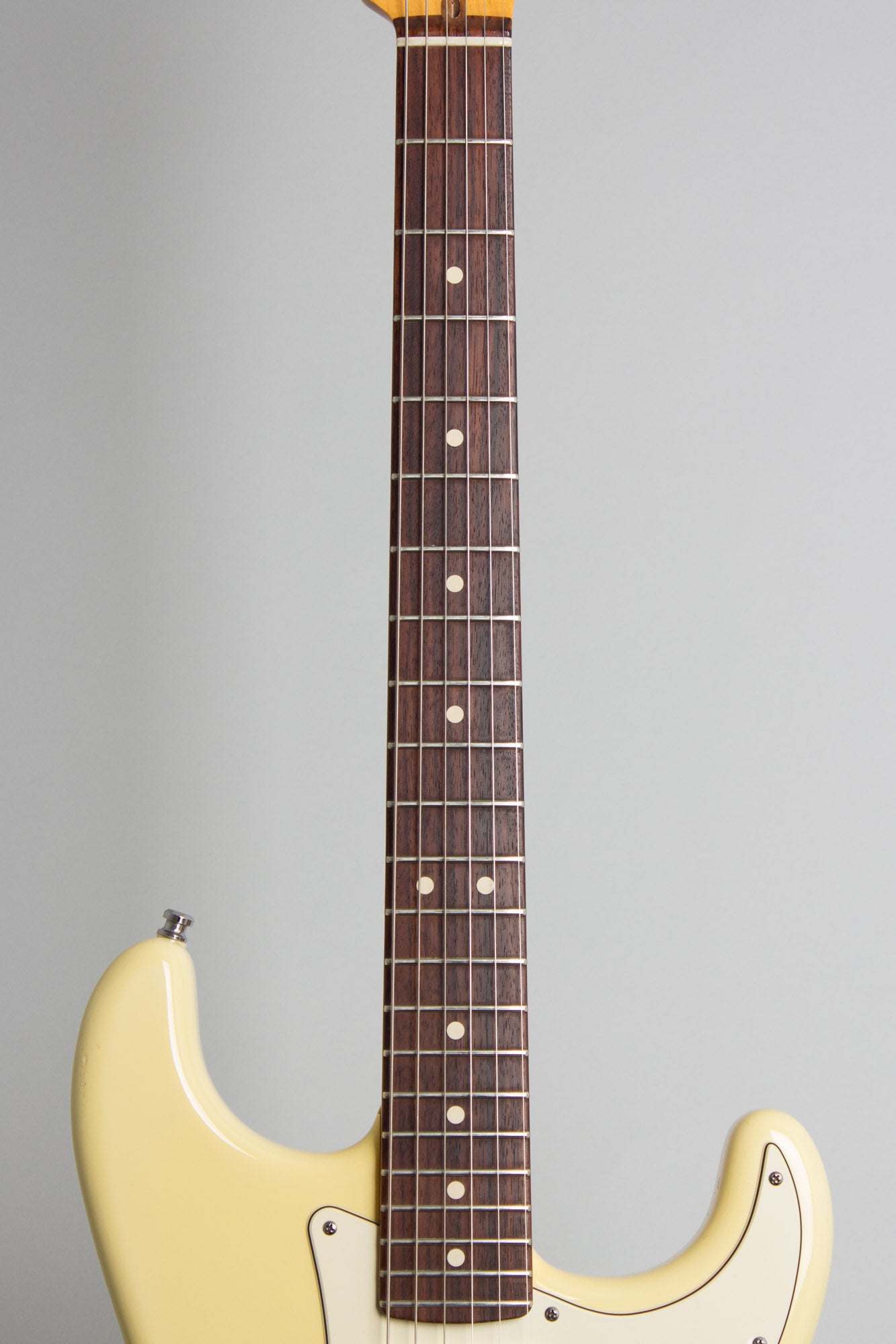 Fender Custom Shop Custom Deluxe Stratocaster Solid Body Electric Guitar (2010)