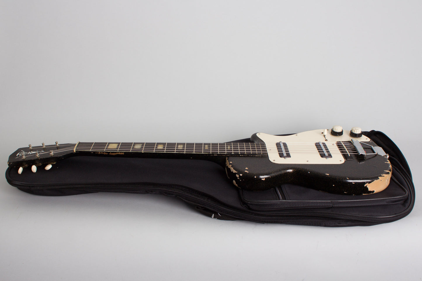 Harmony H-88 Stratotone Doublet Solid Body Electric Guitar (1956)