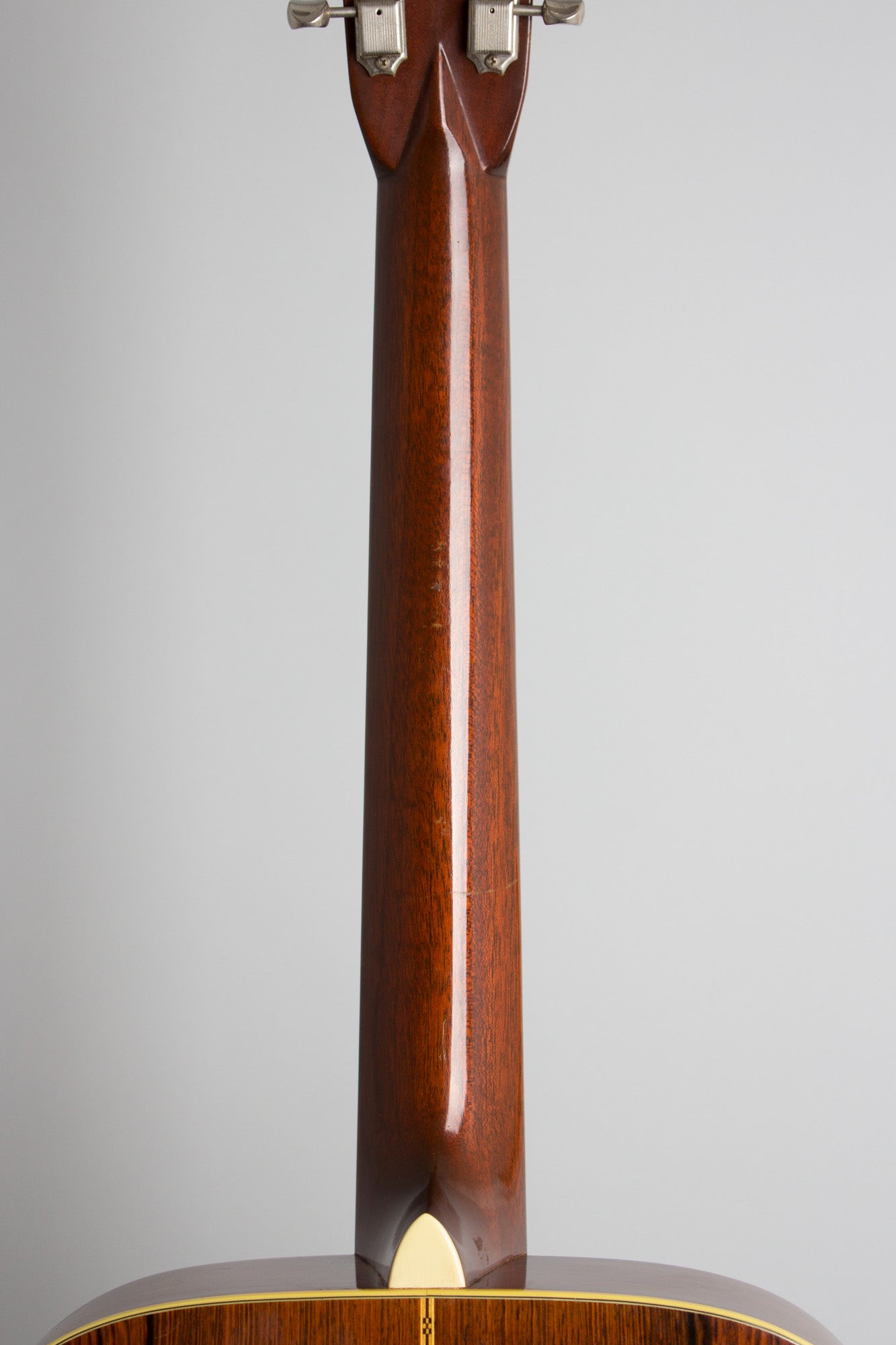 C. F. Martin 000-28 Flat Top Acoustic Guitar (1948)