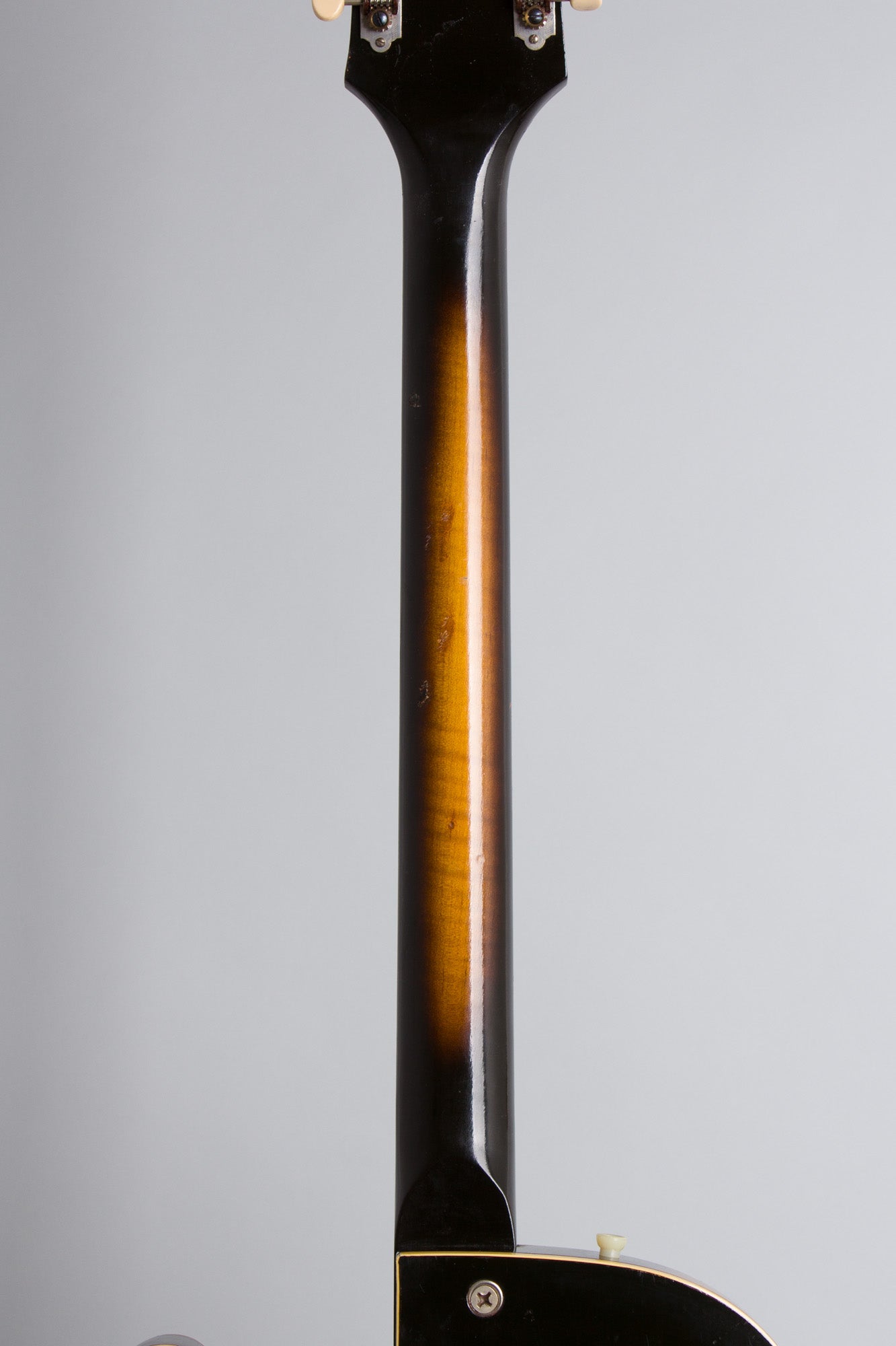 Harmony H-22 Electric Bass Guitar (1967)